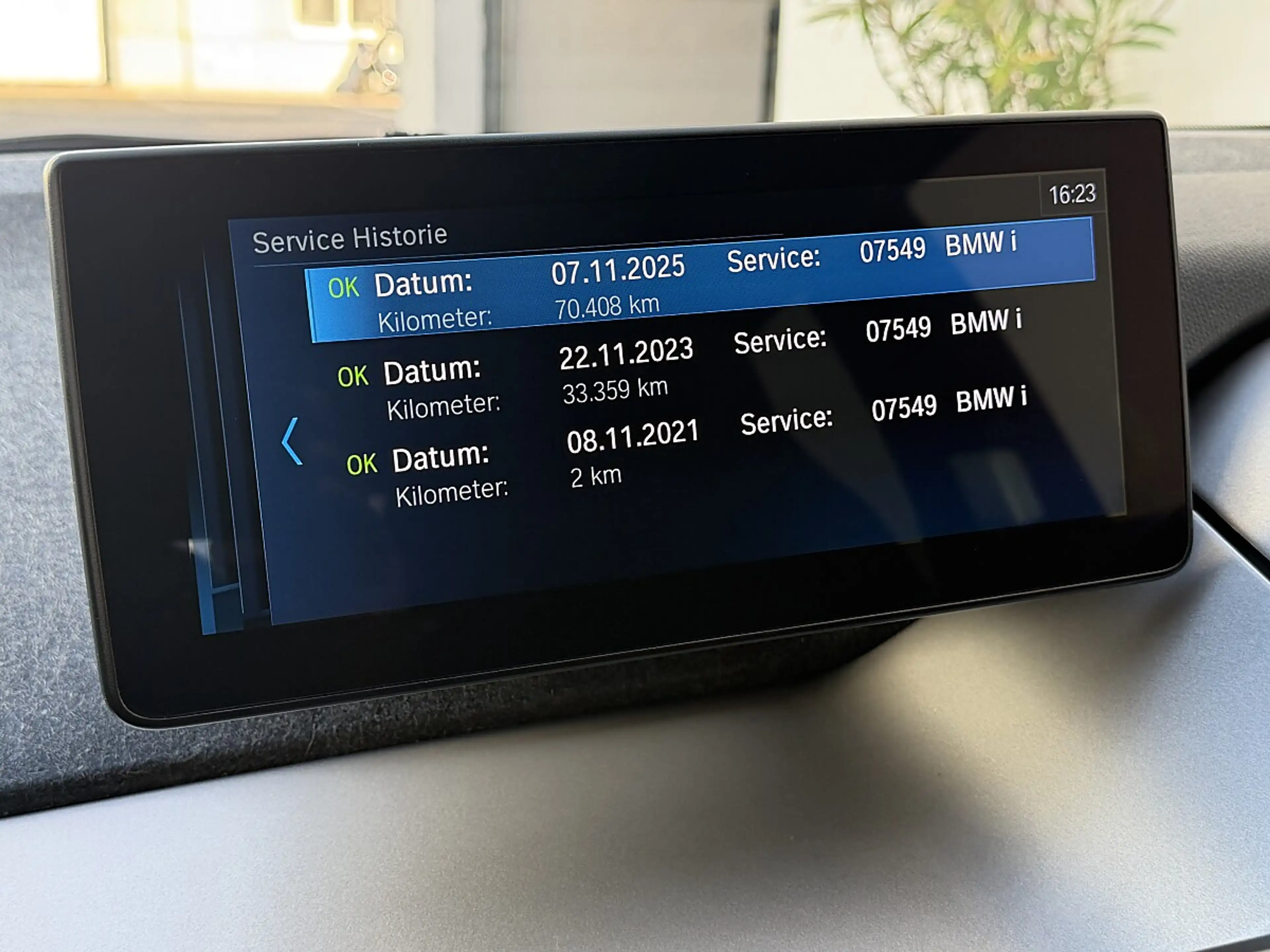 BMW i3 42,2kWh * Erstbesitz * Abstandstempomat * Parka... — photo 15
