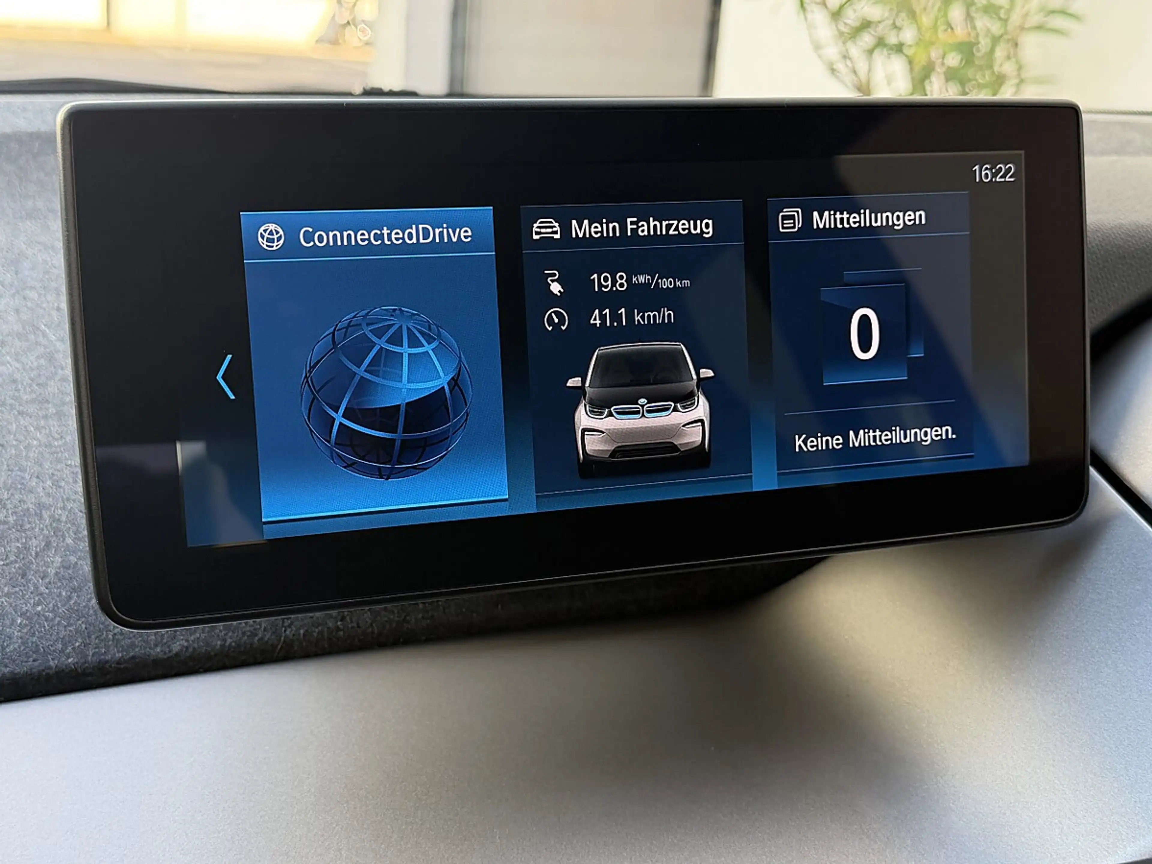 BMW i3 42,2kWh * Erstbesitz * Abstandstempomat * Parka... — photo 12