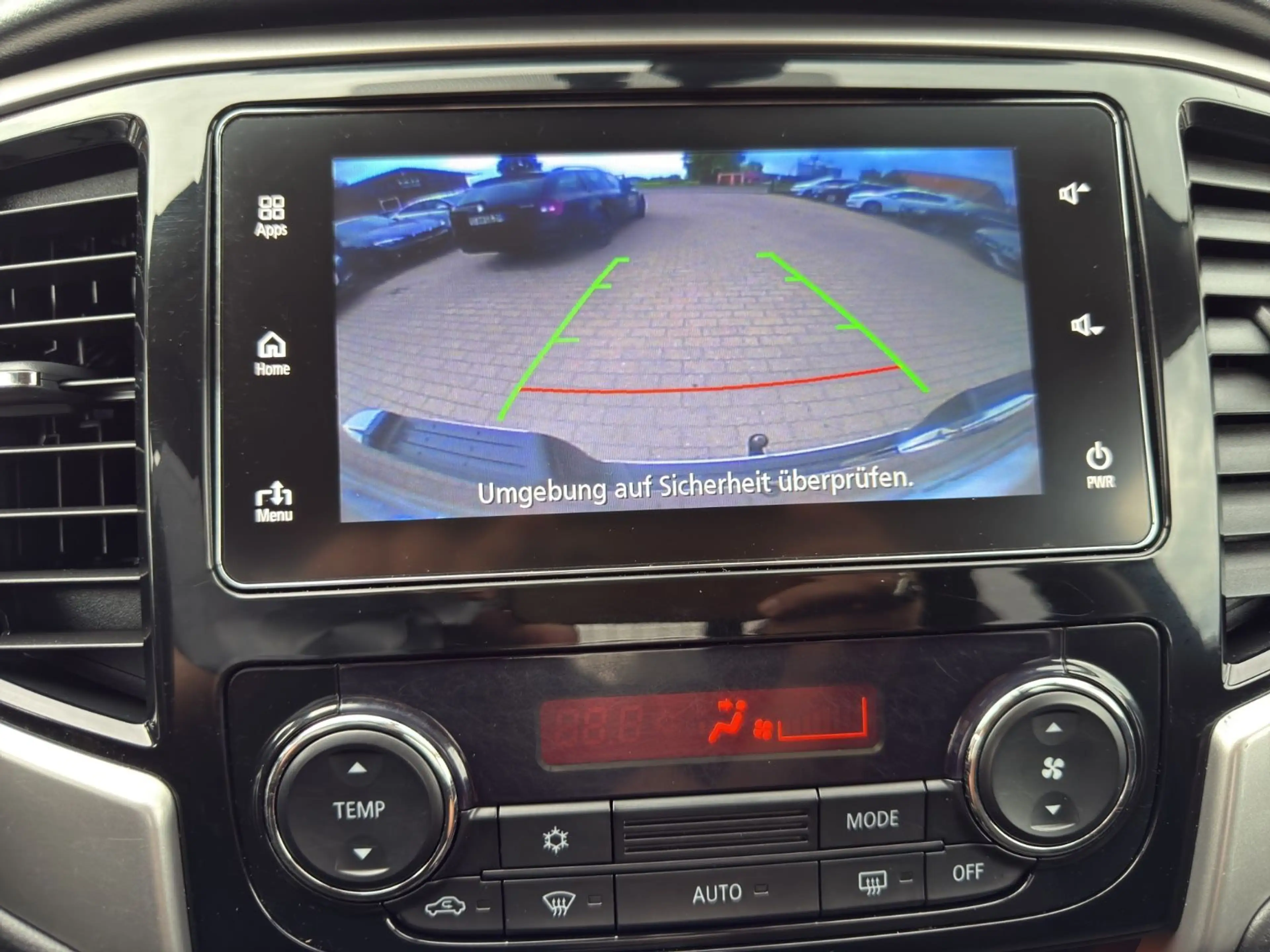 Mitsubishi L200 Plus Club Cab 4WD Kamera Scheckheft — photo 12