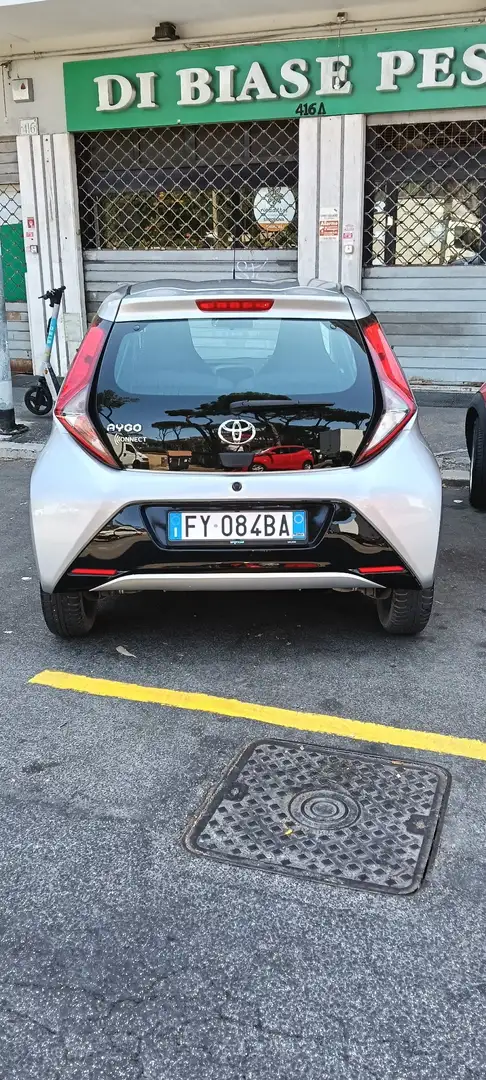 Toyota Aygo 5p 1.0 x-clusiv m-mt 72cv - 2