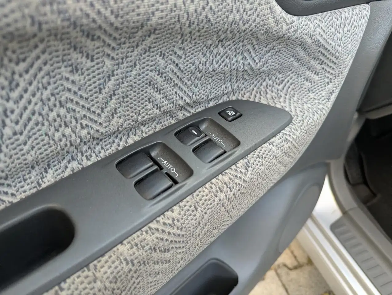 Mitsubishi Space Wagon 2,4*GDI*Cool*Automatik*Klima*6-Sitze*, foto 12