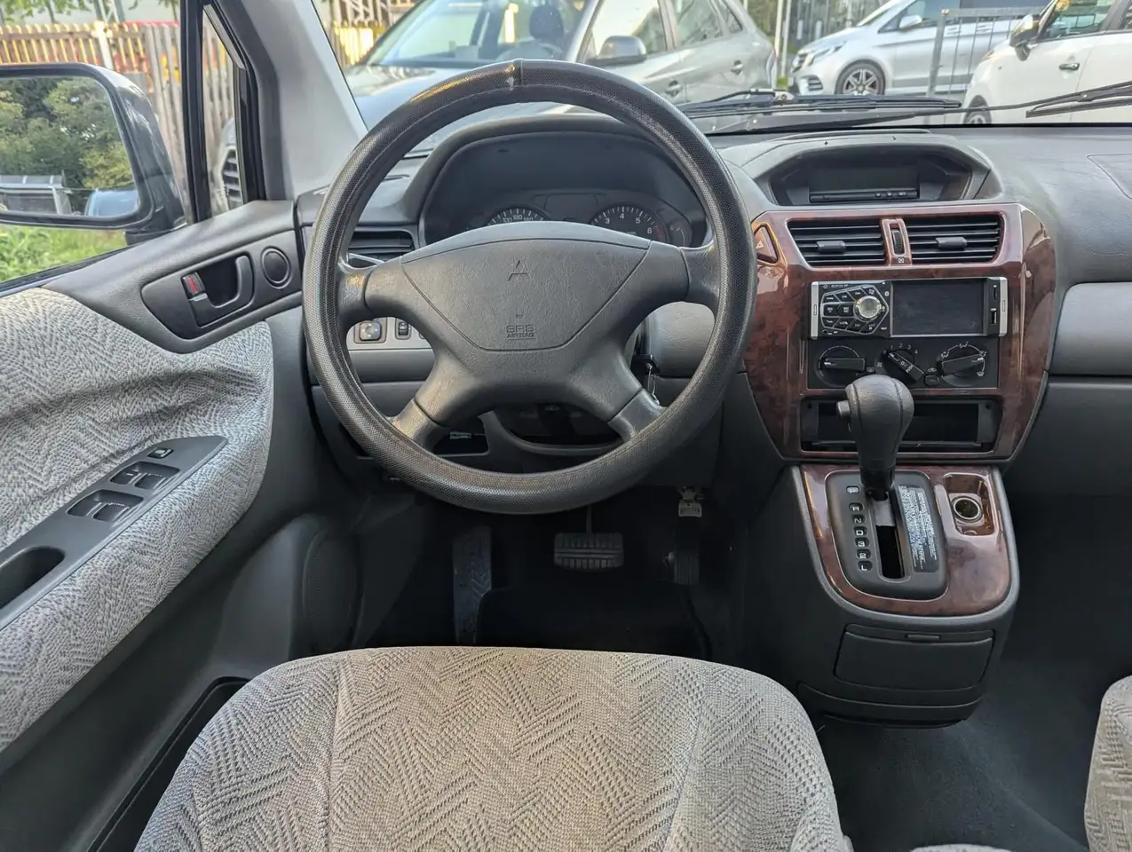 Mitsubishi Space Wagon 2,4*GDI*Cool*Automatik*Klima*6-Sitze*, foto 9