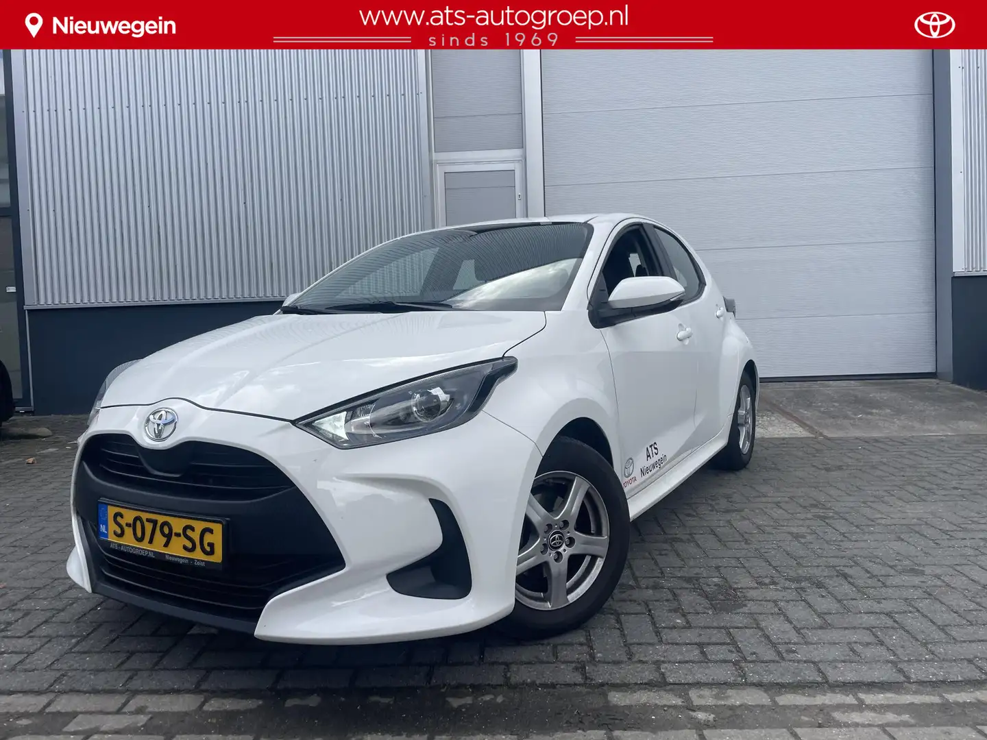 Toyota Yaris 1.0 VVT-i Active | LM Velgen | Org NL en 1e Eigena Weiß - 1
