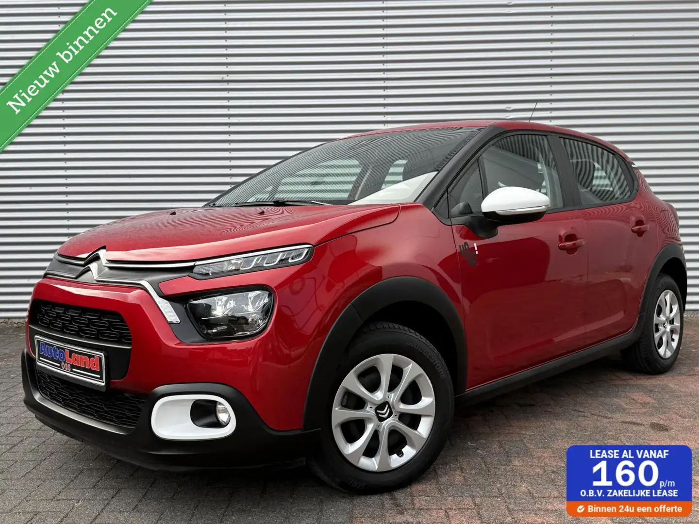 Citroen C3 1.2 PureTech Airco Cruise Led 28178 KM 5 Drs 2022 Rood - 1
