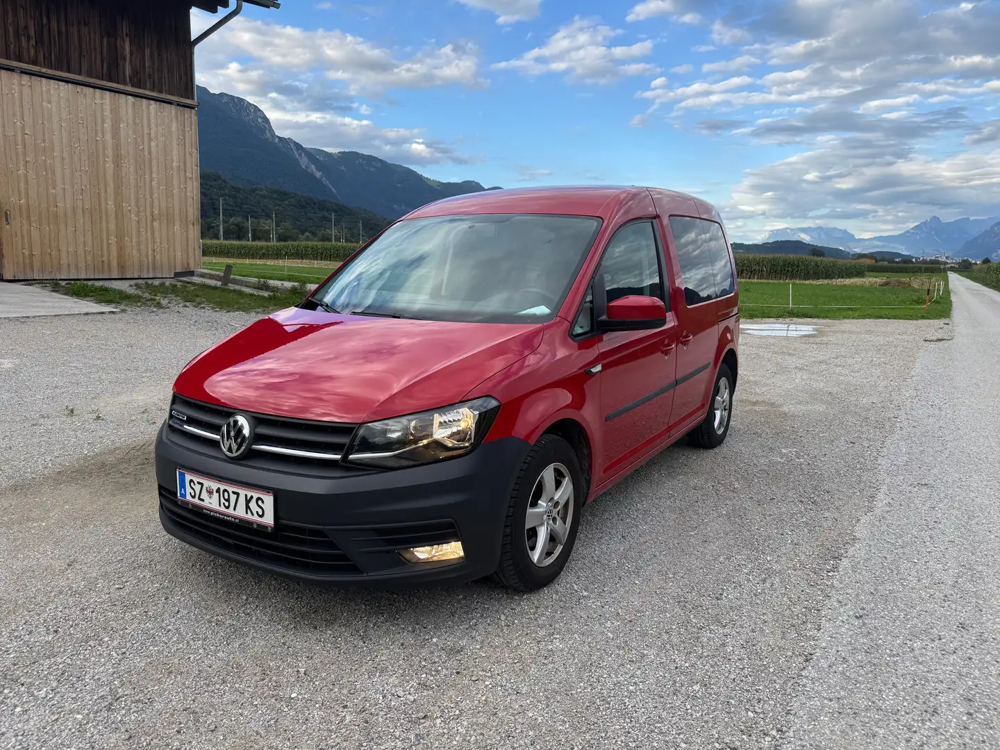 Volkswagen Caddy Rot - 1