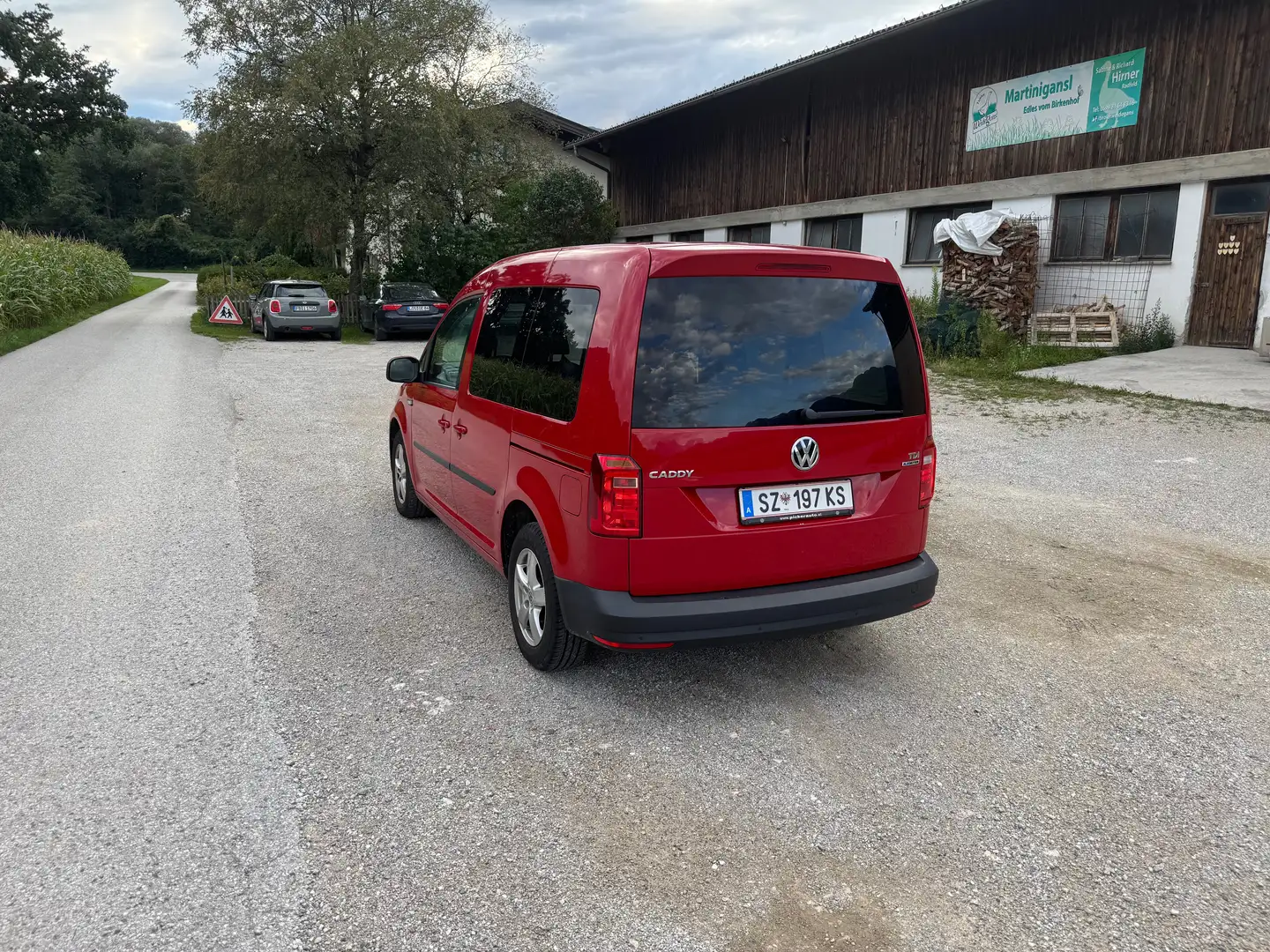 Volkswagen Caddy Rot - 2