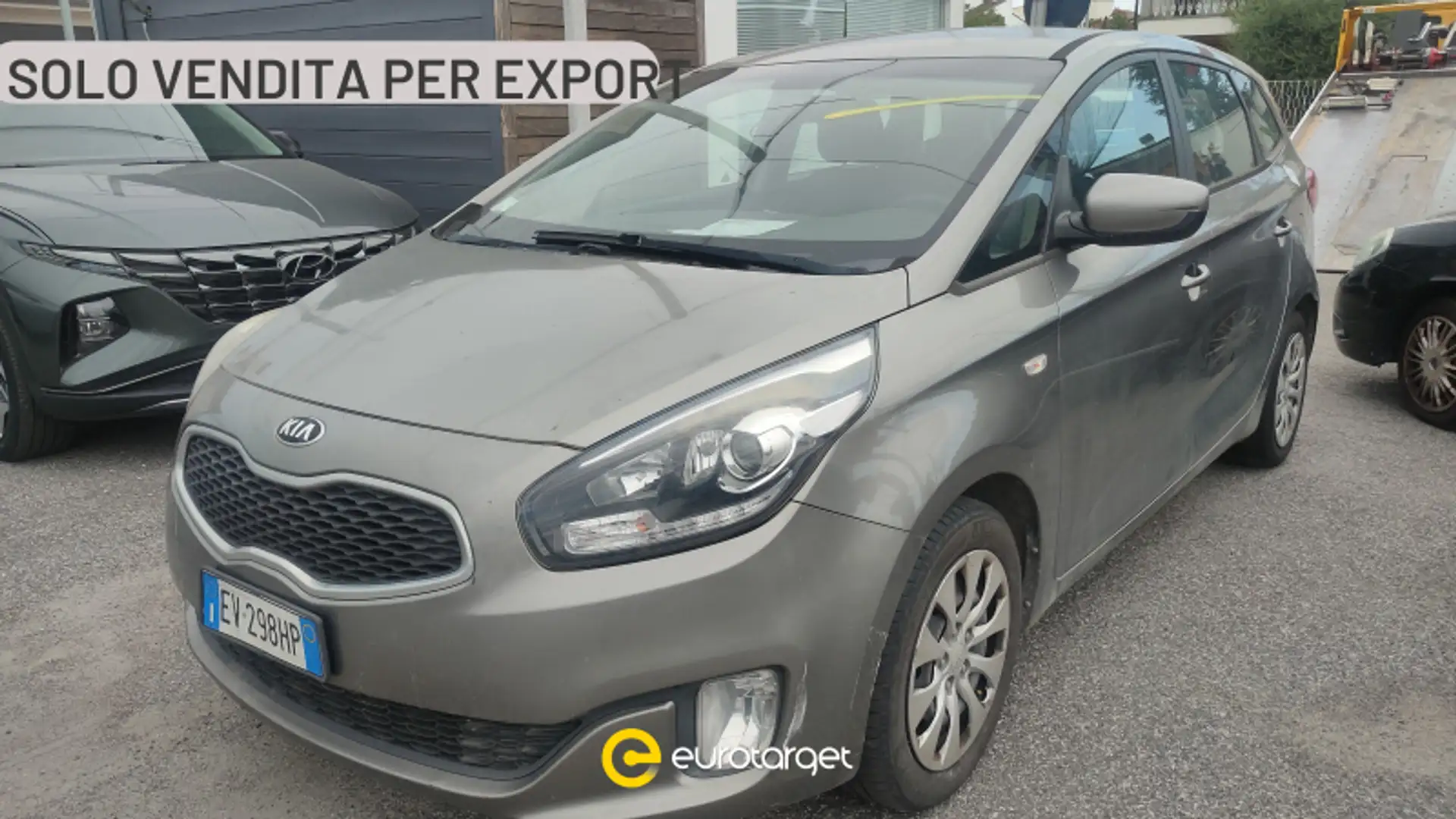 Kia Carens 1.7 CRDi 115 CV Cool Grijs - 1