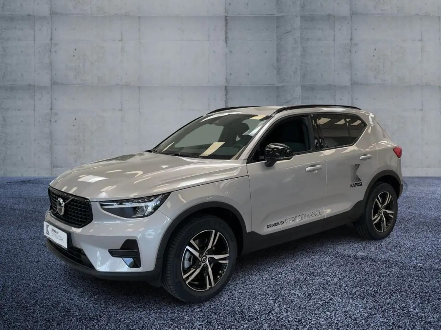 Volvo XC40 0 Plus B3 Mild Hybrid 2l Aut. Silber - 2