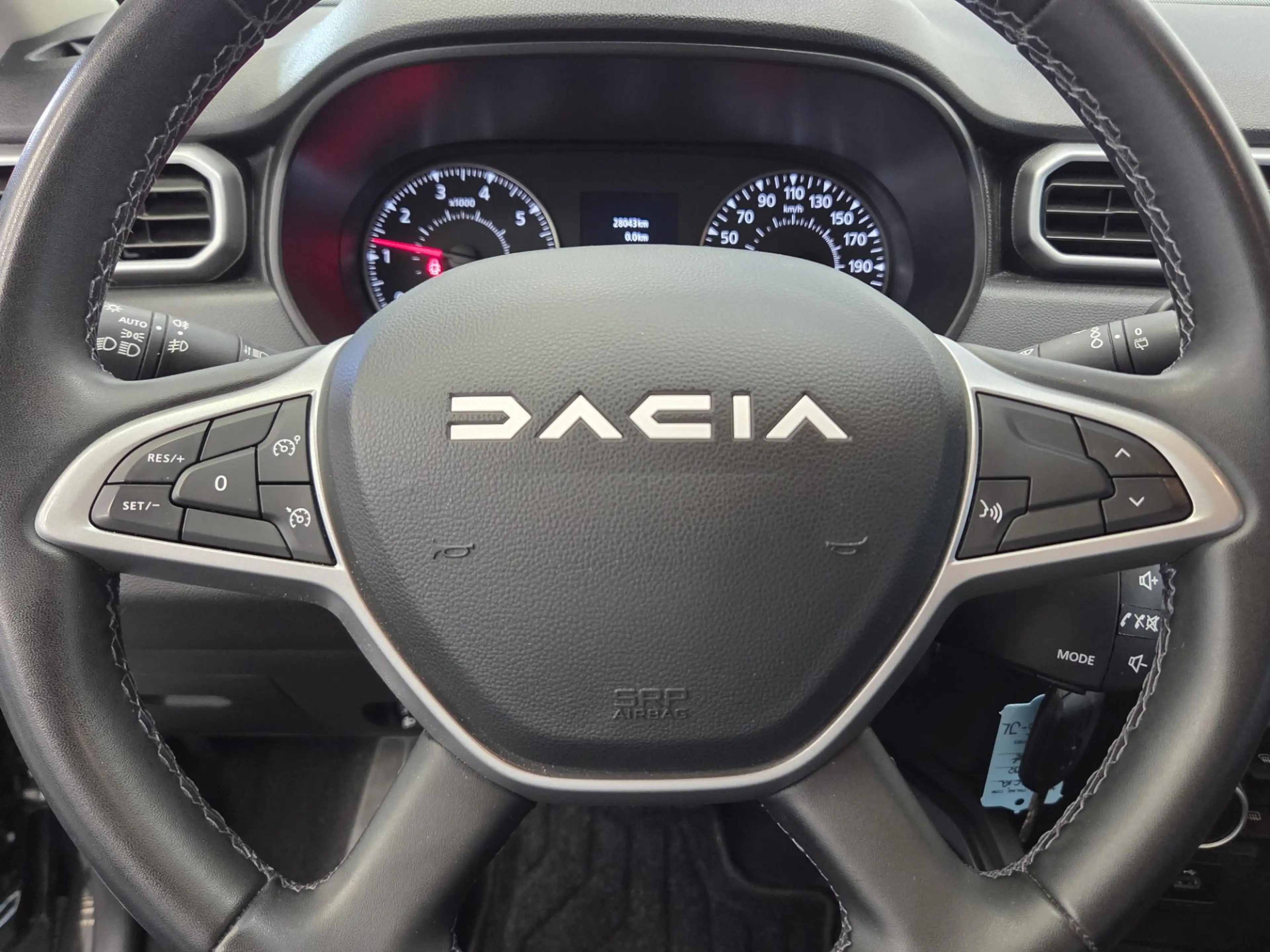 Dacia Duster 1.3 TCe 150 Journey Navigatie CruiseControl Trekha — photo 10