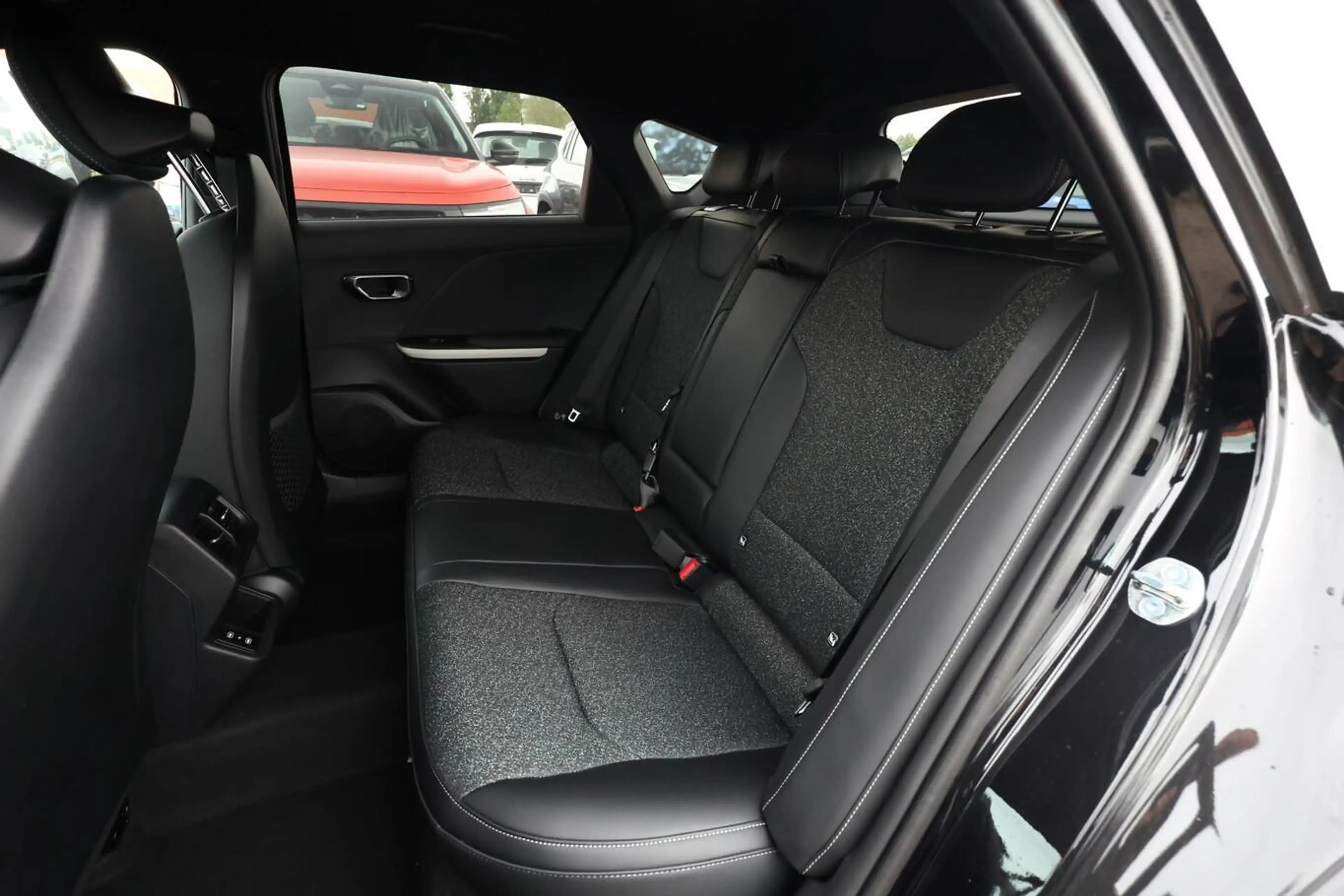 Kia K4 Spirit El.Sitz ACC LED SHZ GTOptik PrivG TotW 1... — photo 10