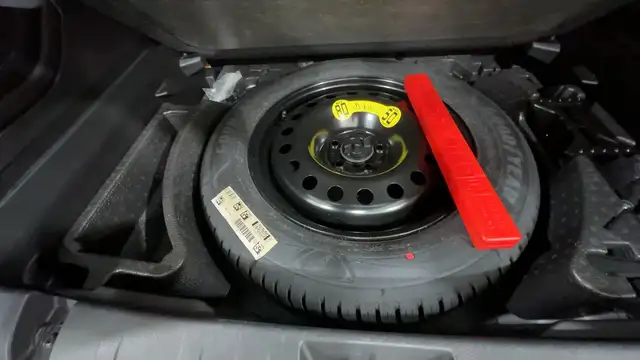 Jeep Renegade view 7