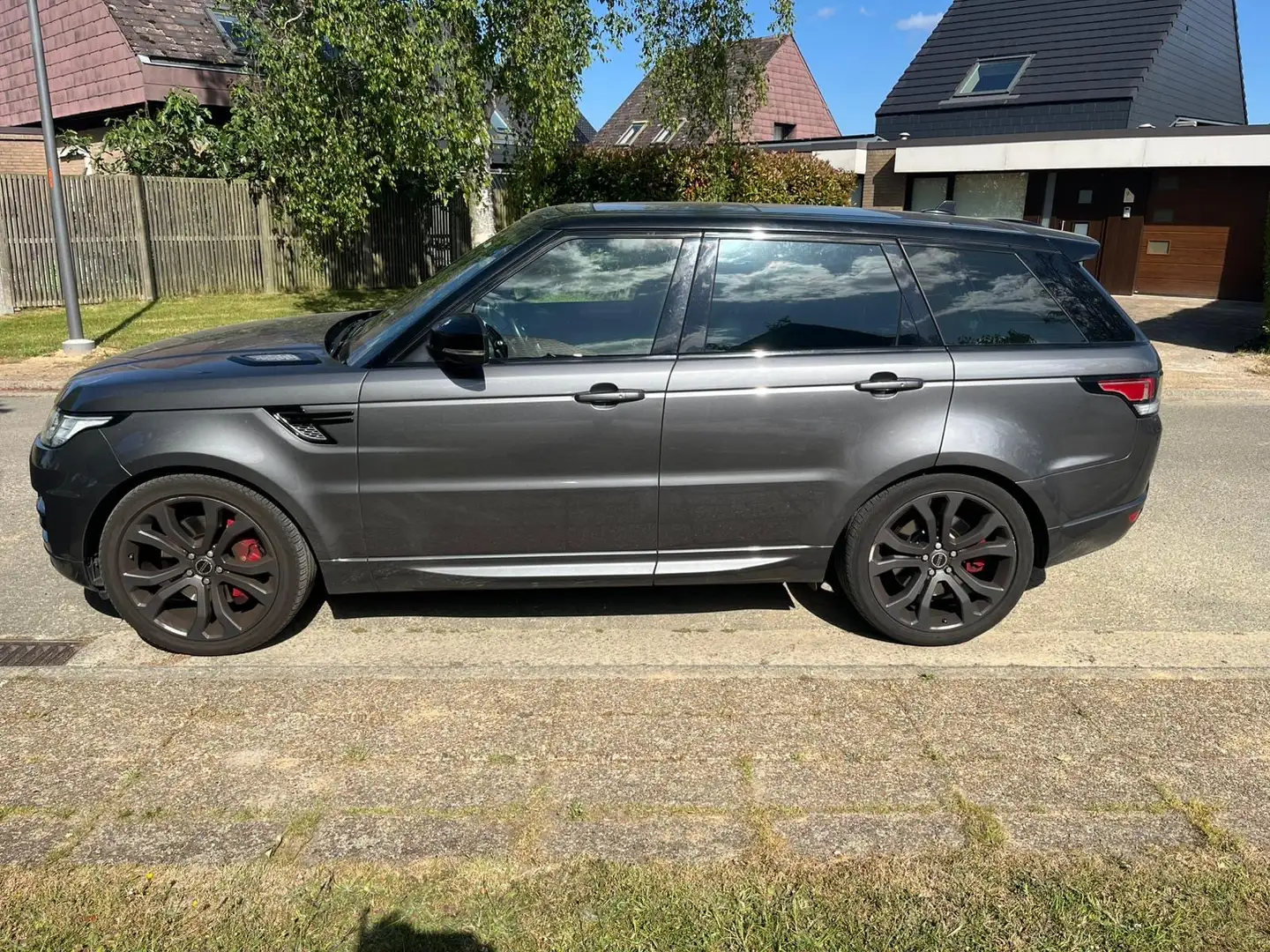 Land Rover Range Rover Sport Range Rover Sport 3.0 TDV6 HSE Dynamic Grijs - 2
