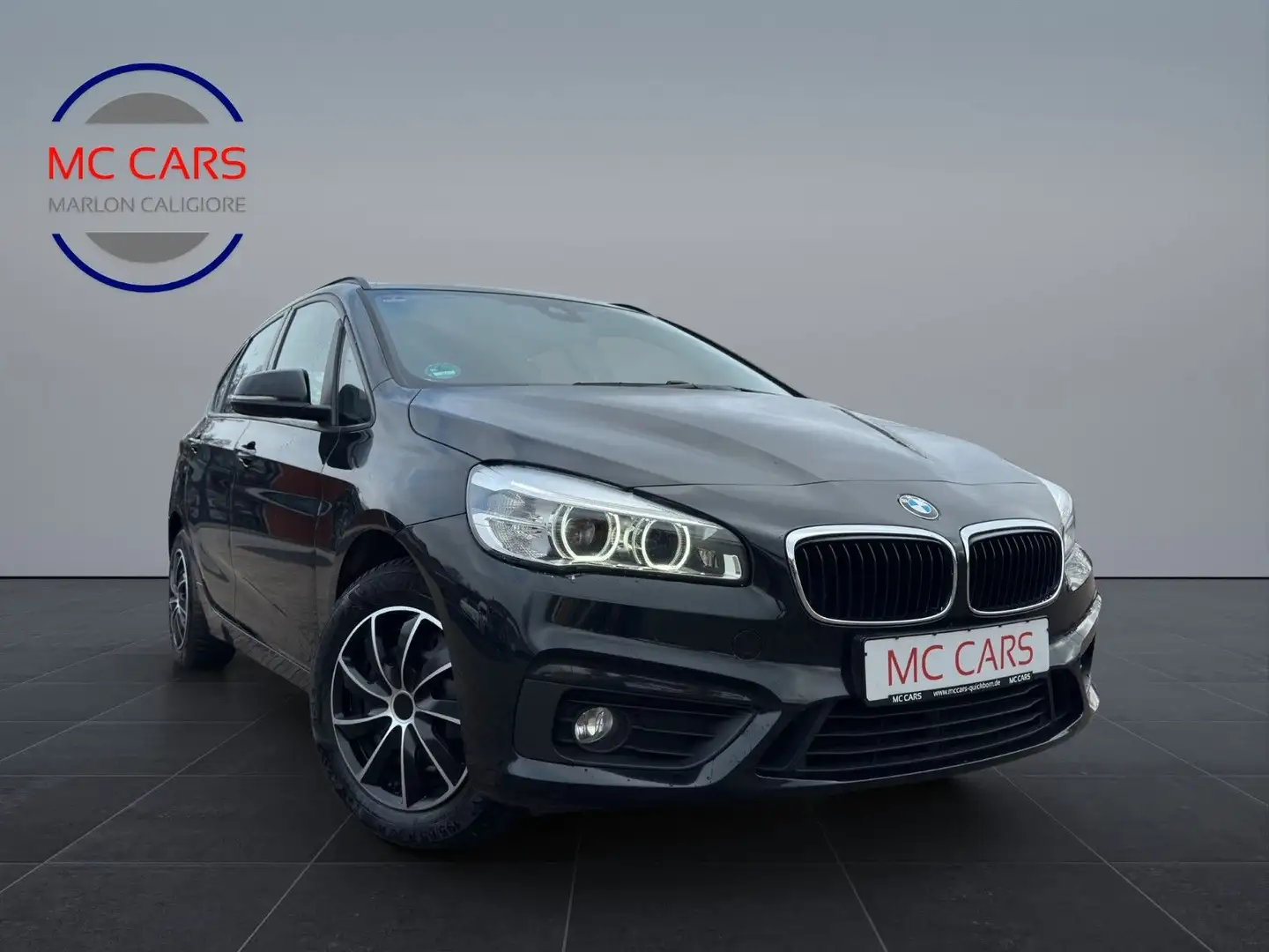 BMW 220 2 Active Tourer 220 d Automatik/Leder/PDC Schwarz - 1