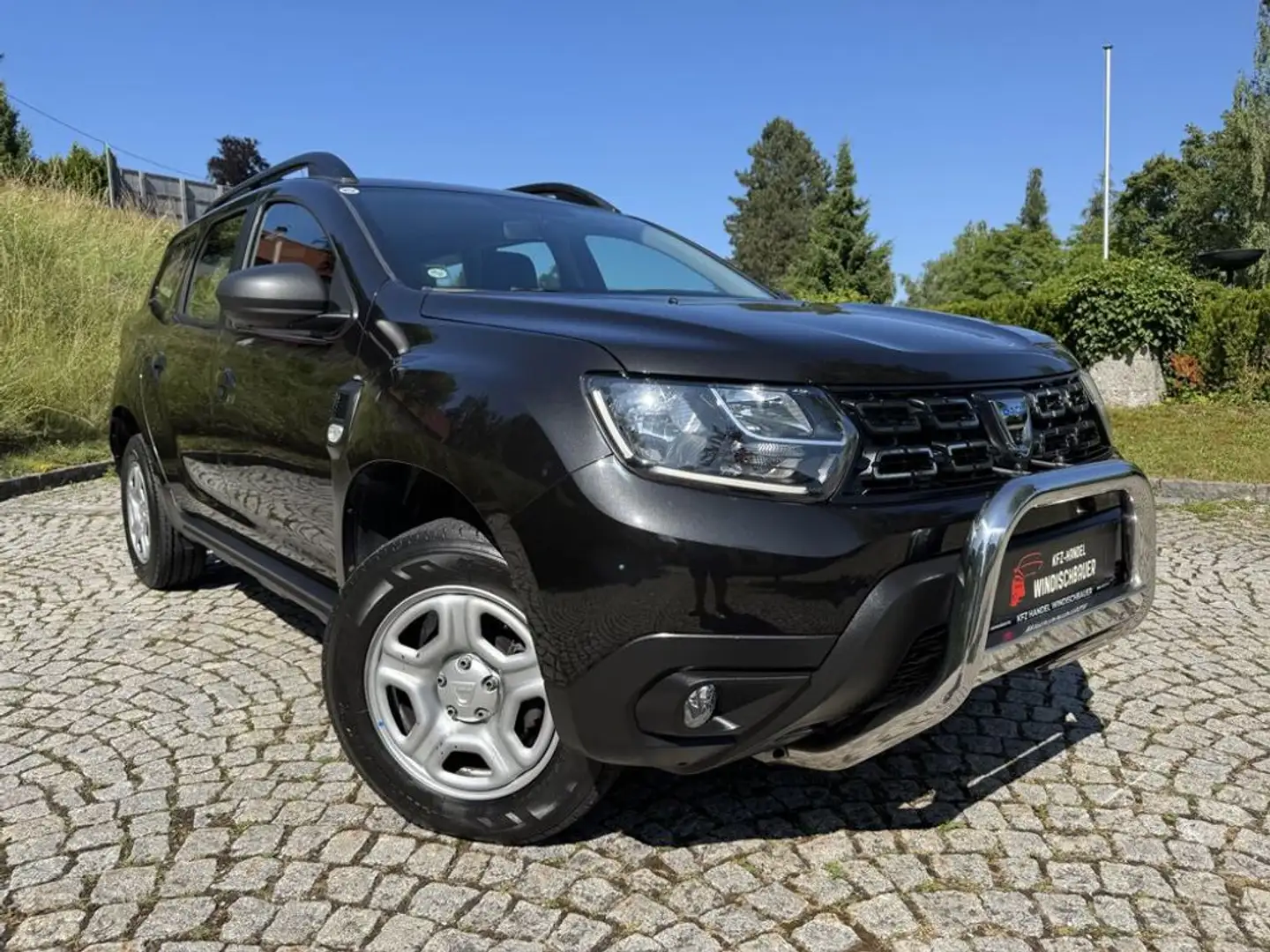 Dacia Duster Comfort KLIMA TEMPOMAT Schwarz - 1
