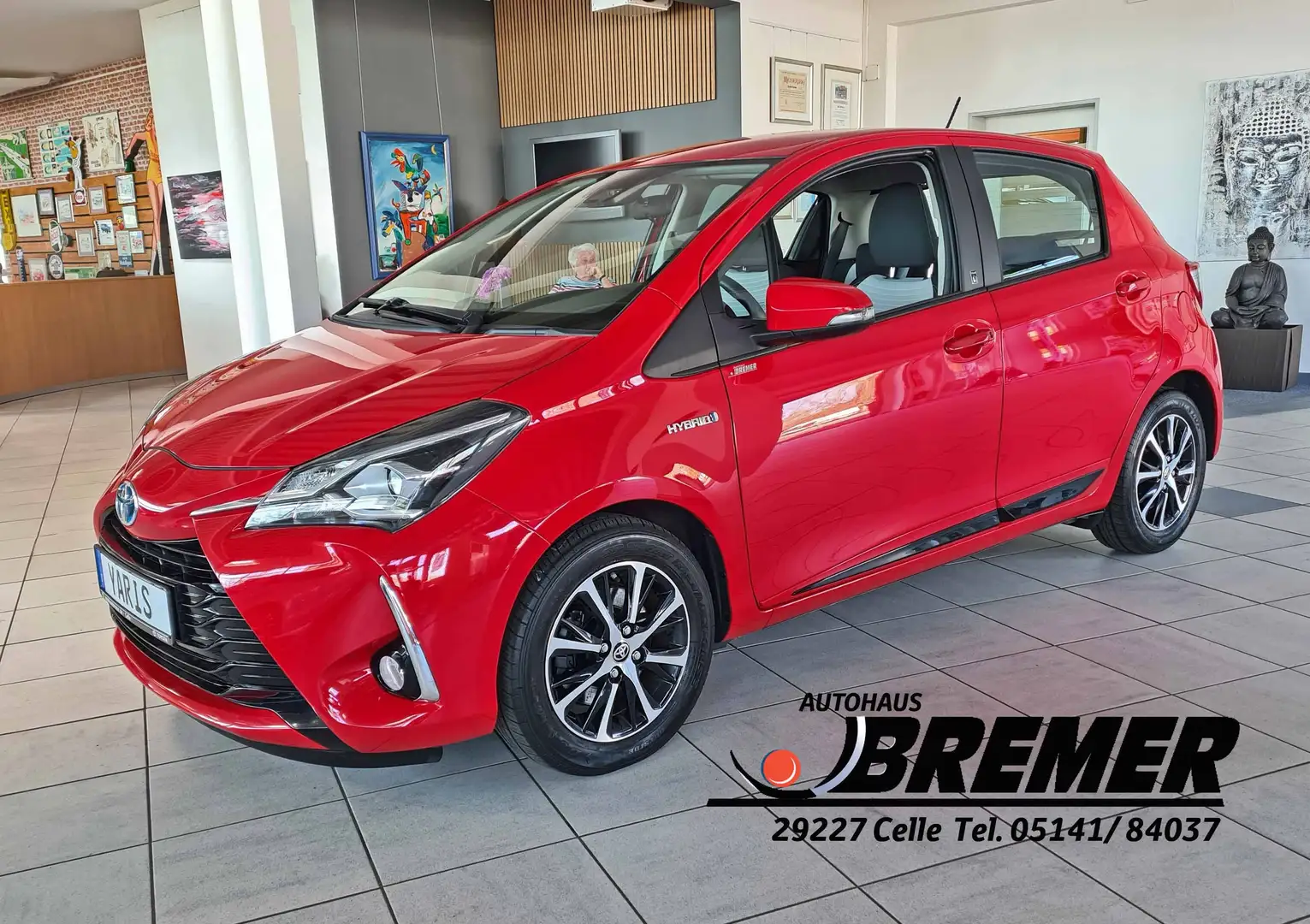 Toyota Yaris Hybrid 1.5 VVT-i Team Deutschland + Standheizung Rot - 1