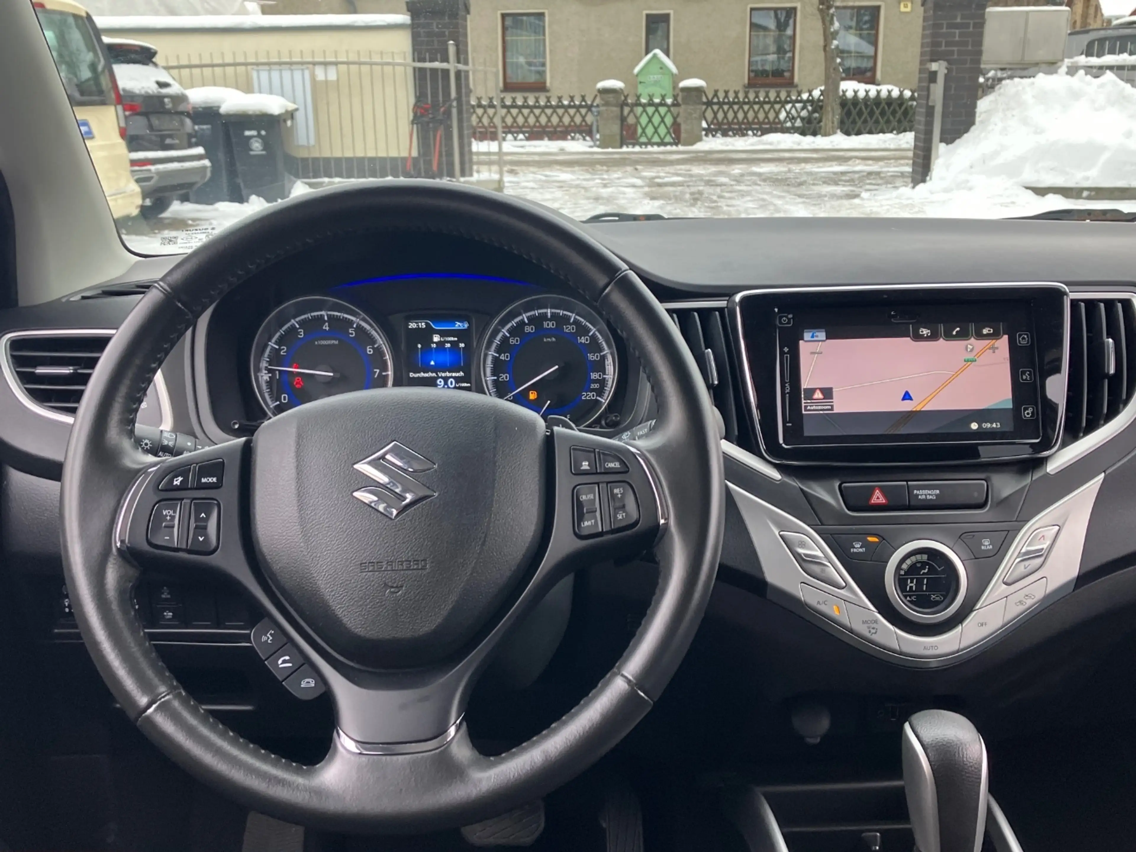 Suzuki Baleno Autom. Navigation Xenon — photo 13