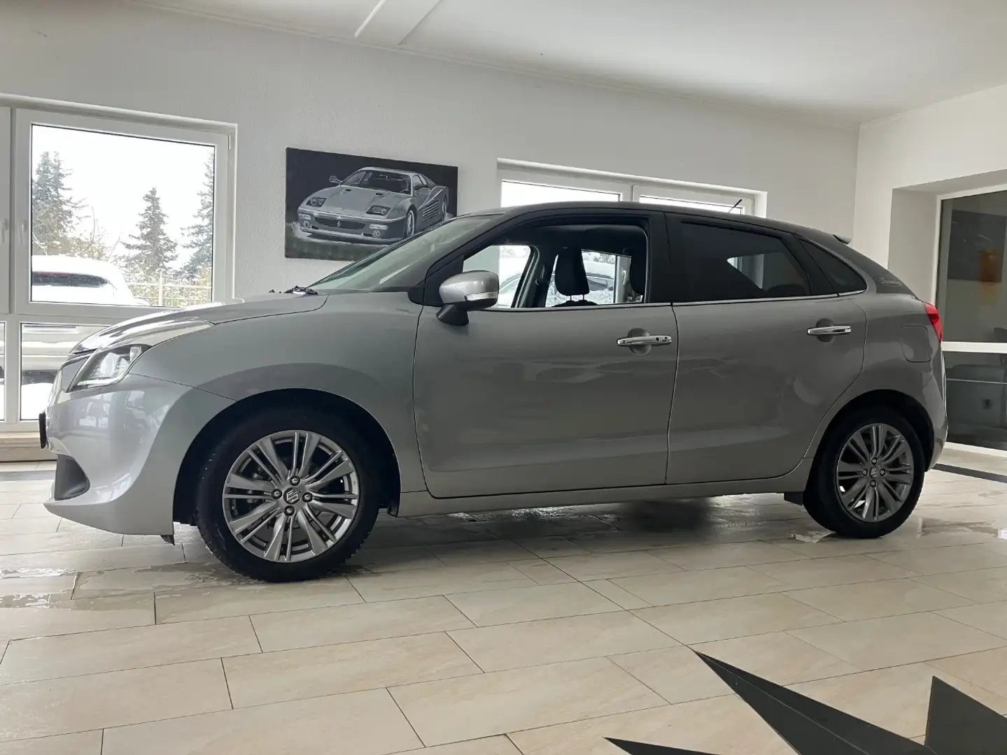 Suzuki Baleno Autom. Navigation Xenon Grau - 2
