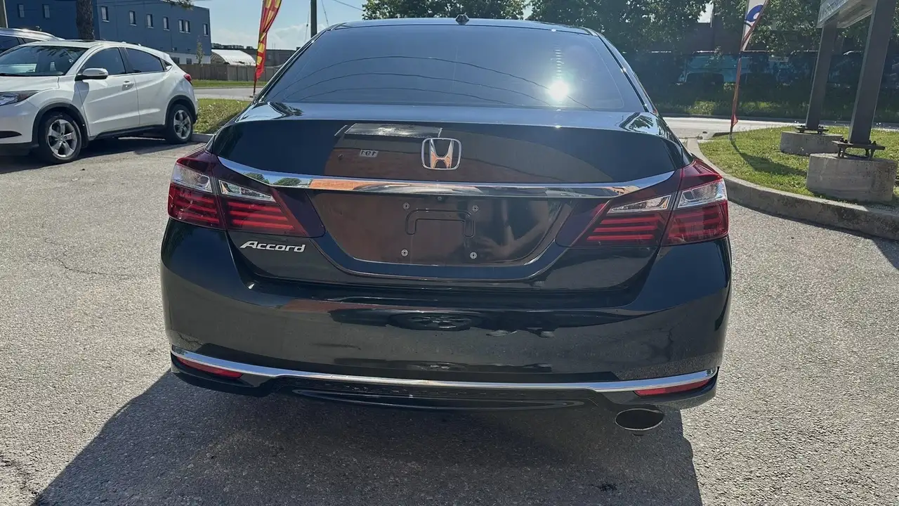 Honda Accord fotografie Honda Accord