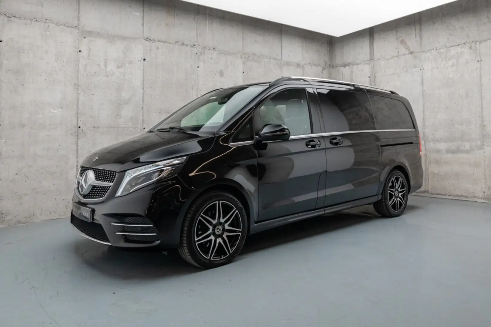 Mercedes-Benz V 250 Monovolumen Automático de 5 Puertas Negro - 1