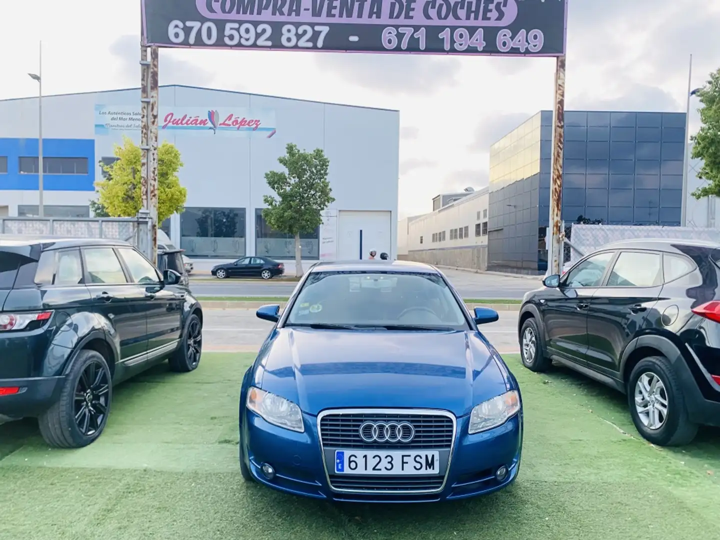 Audi A4 2.0TDI DPF 143 Blau - 2