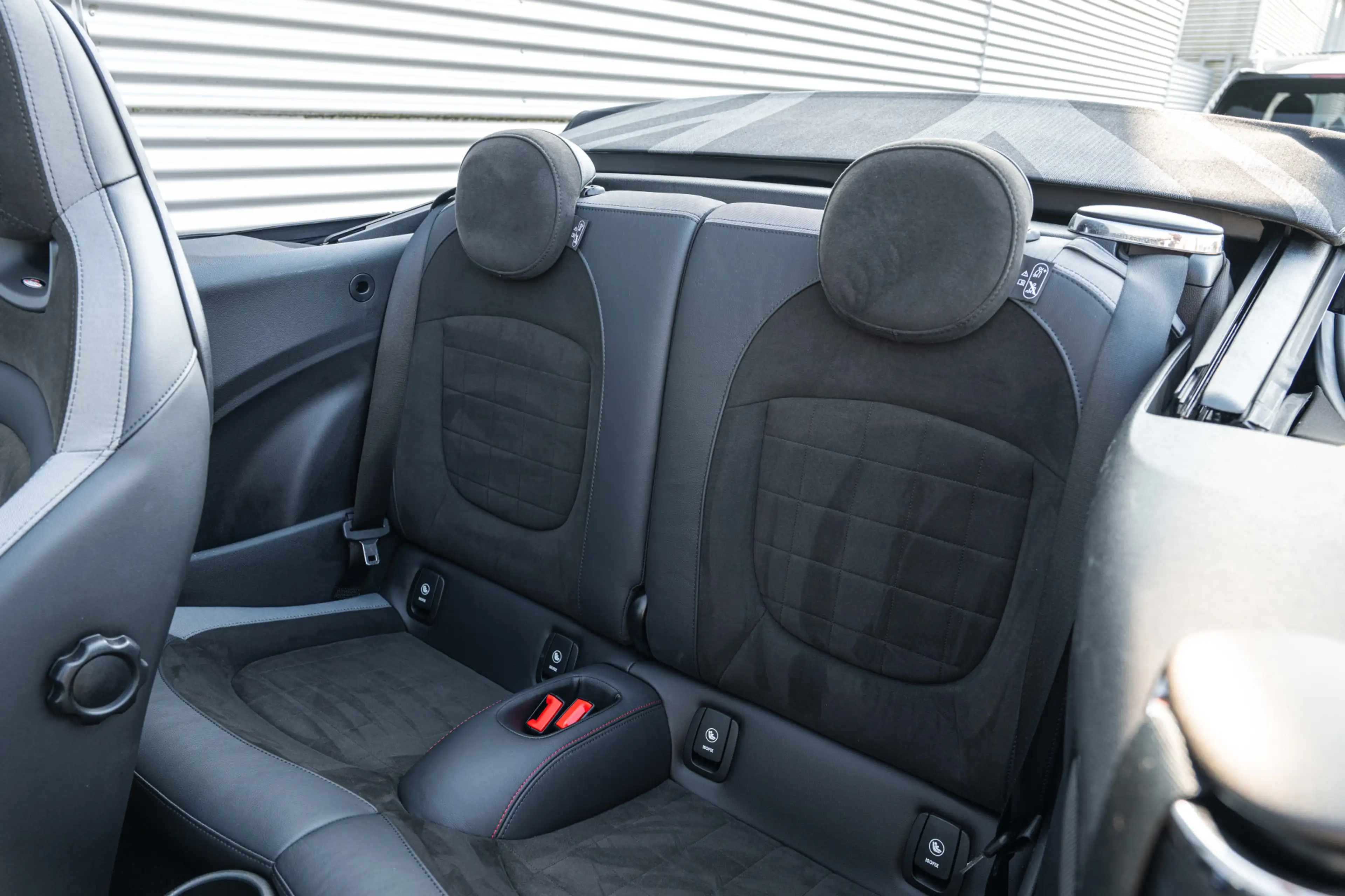 MINI John Cooper Works Cabrio S JCW Automaat / JCW Sportstoel / Comfort Access / — photo 11