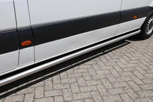 Volkswagen Crafter view 16