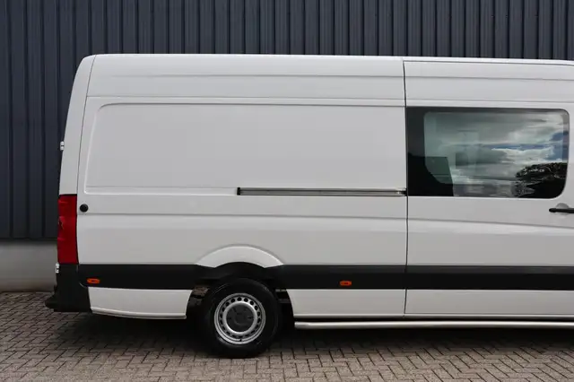 Volkswagen Crafter view 7