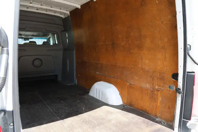Volkswagen Crafter view 20