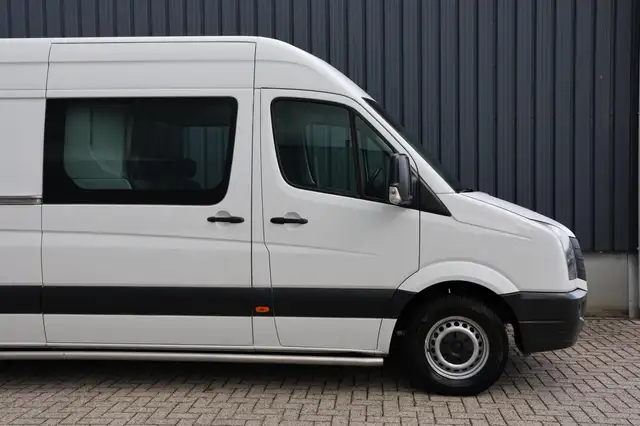 Volkswagen Crafter view 23