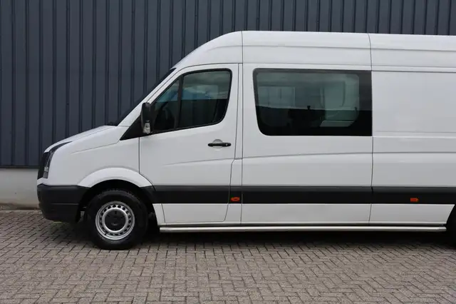 Volkswagen Crafter view 9