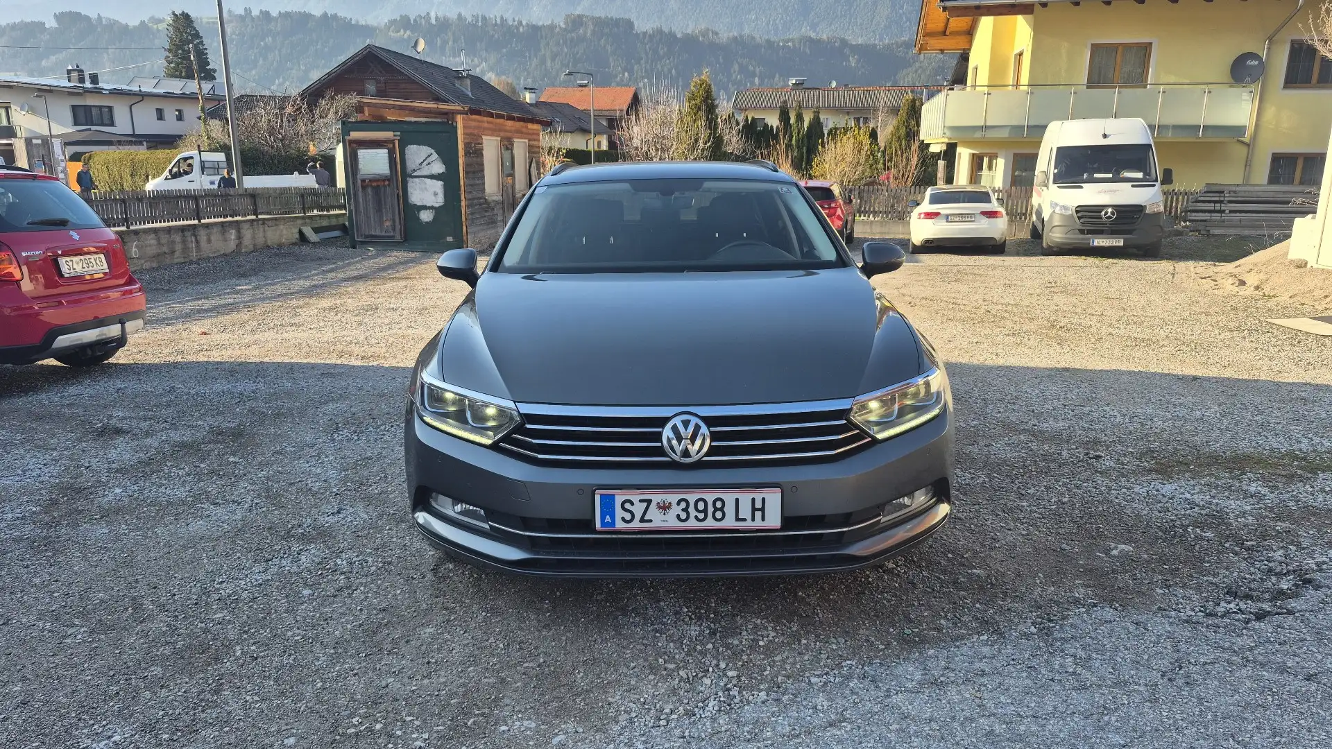 Volkswagen Passat Variant 2.0 TDI DSG (BlueMotion Technology) Comfortline - 1