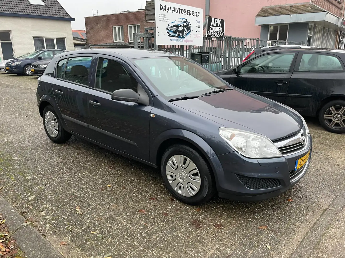 Opel Astra 1.4 Selection, Blauw - 2
