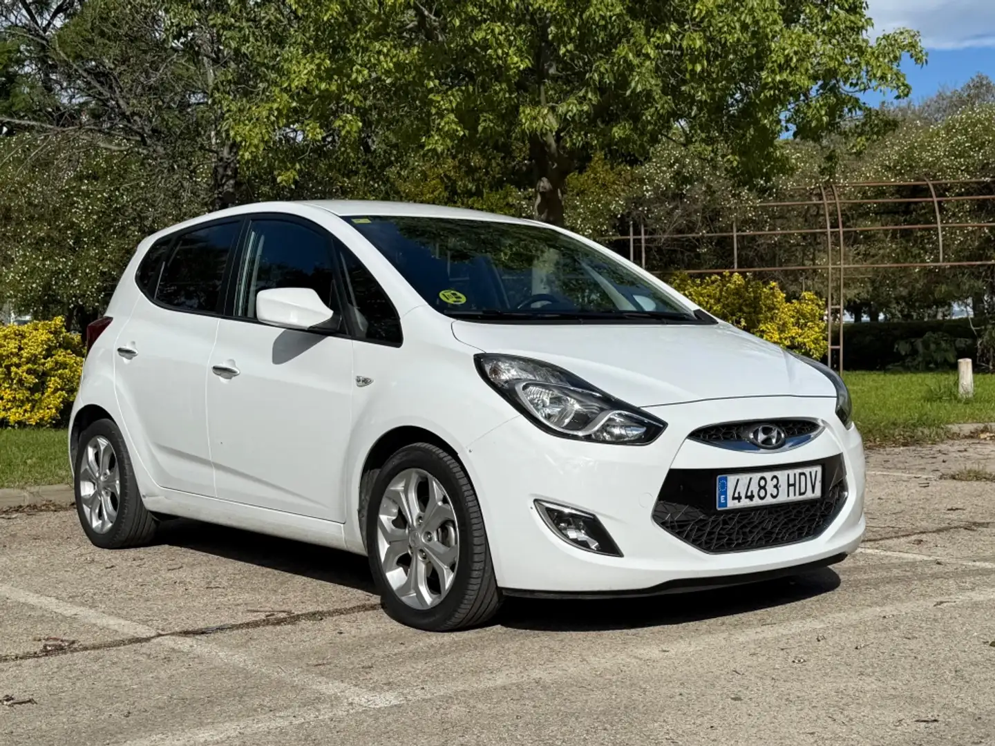 Hyundai iX20 1.4CRDI GLS Style Blanc - 1