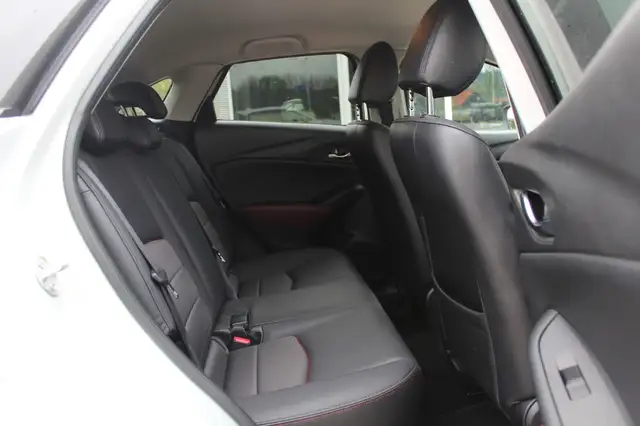 Mazda CX-3 view 12