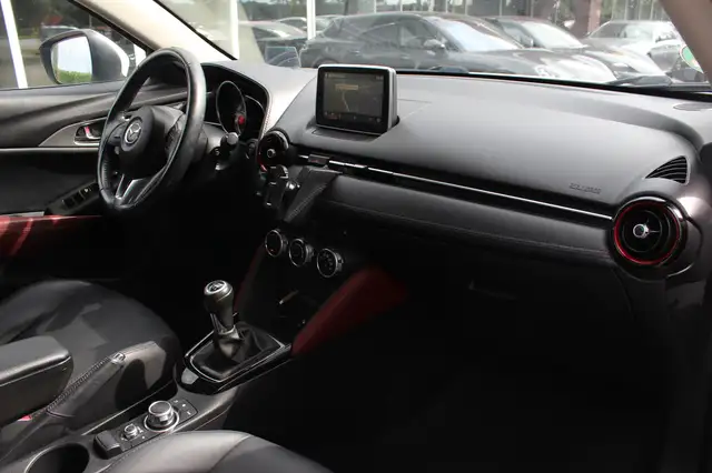 Mazda CX-3 view 13