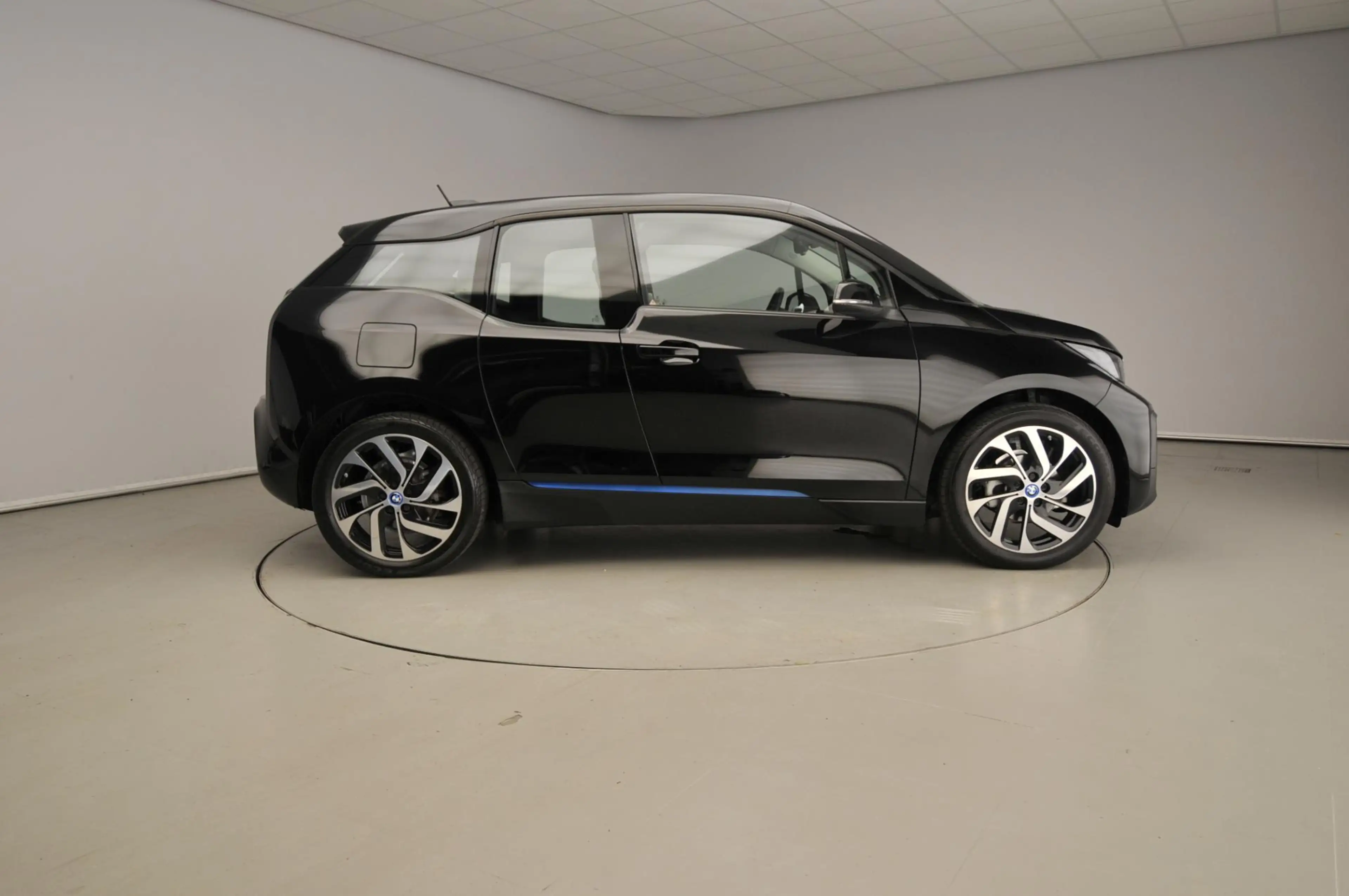 BMW i3 Business Edition 120Ah Navigatie / Stoelverwarming — photo 4