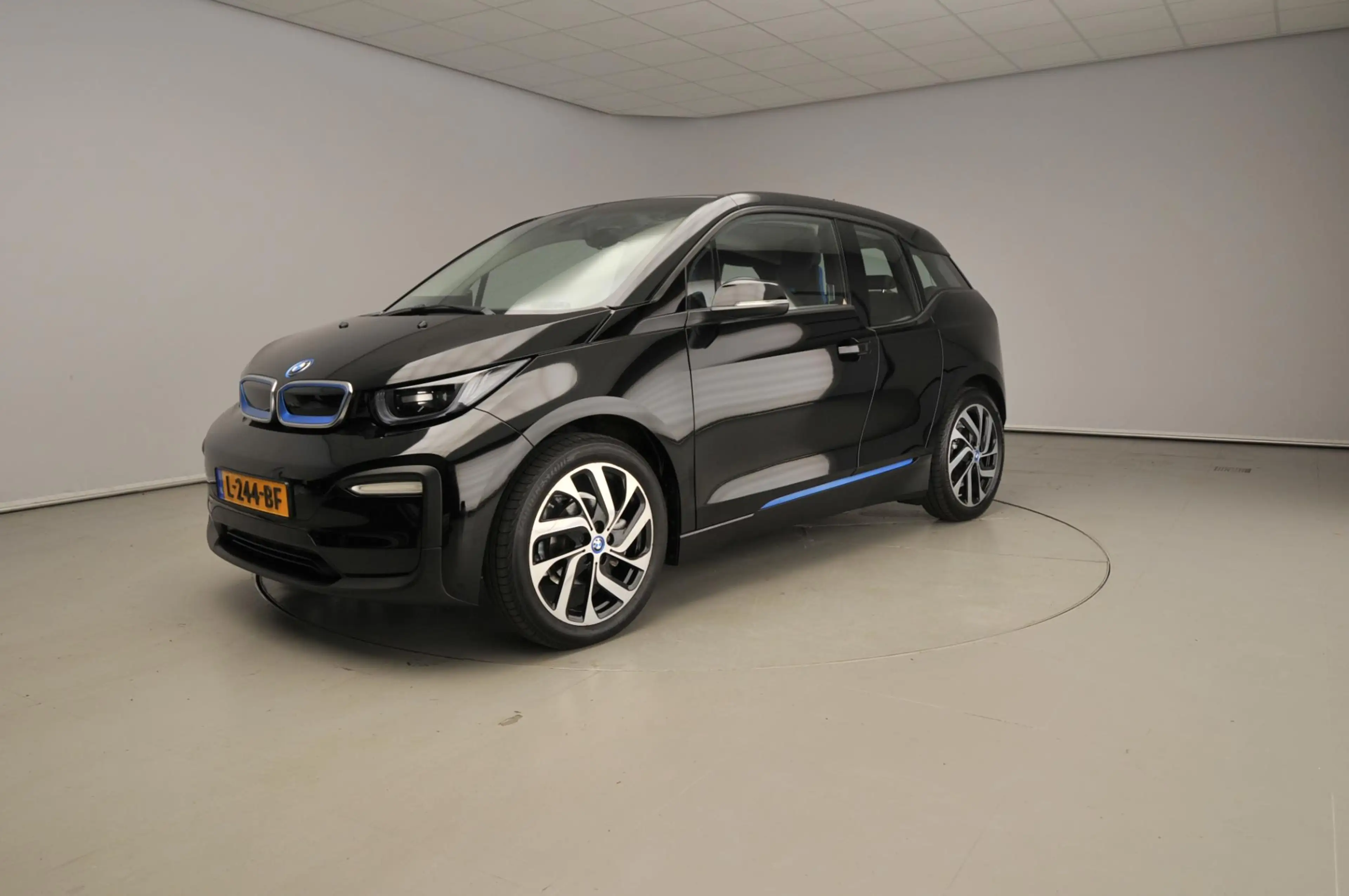 BMW i3 Business Edition 120Ah Navigatie / Stoelverwarming