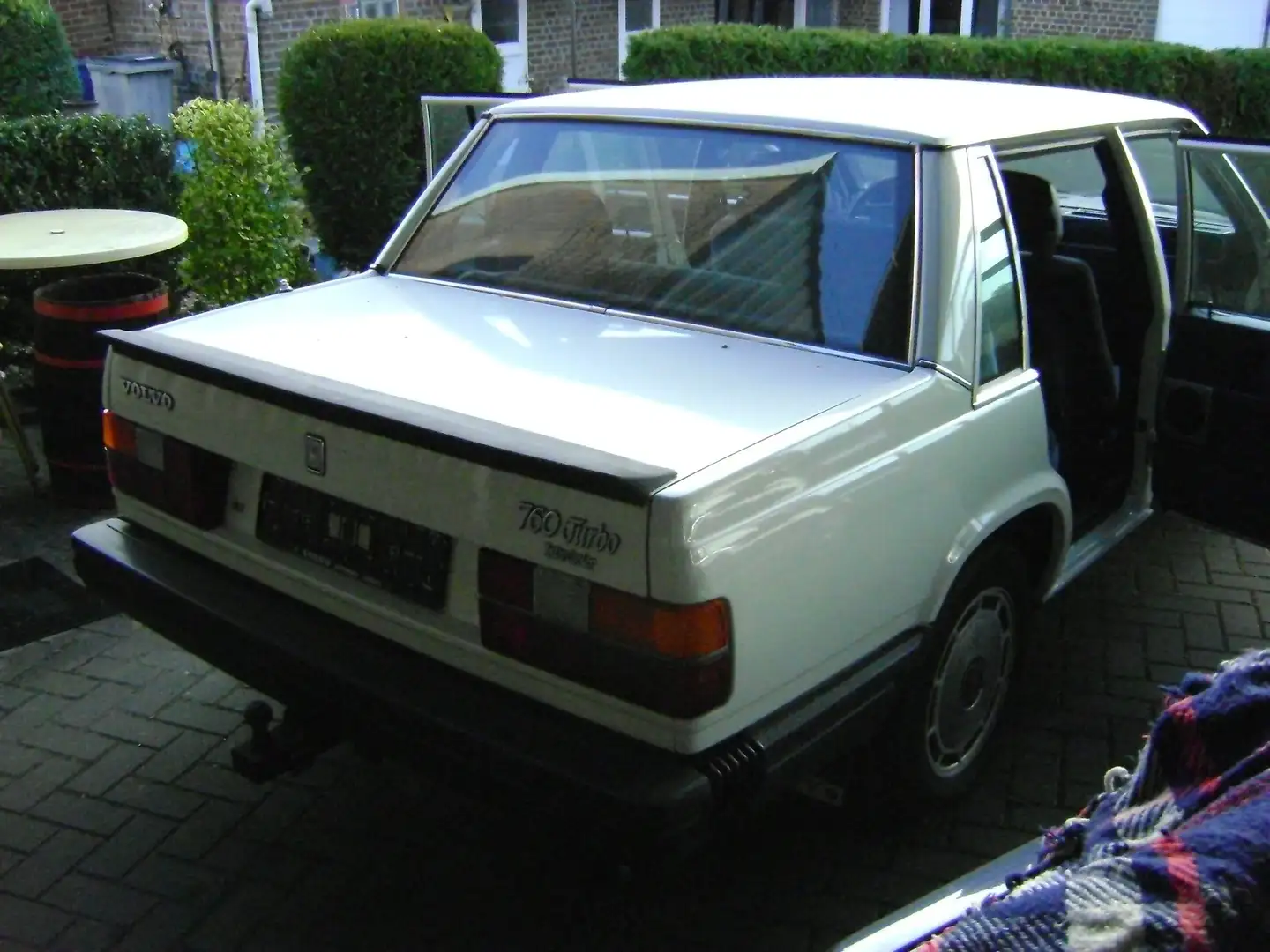 Volvo 760 760 Aut. Turbo Белый - 2