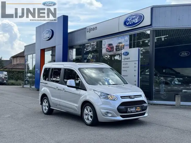 Ford Tourneo Connect Titanium - Manueel