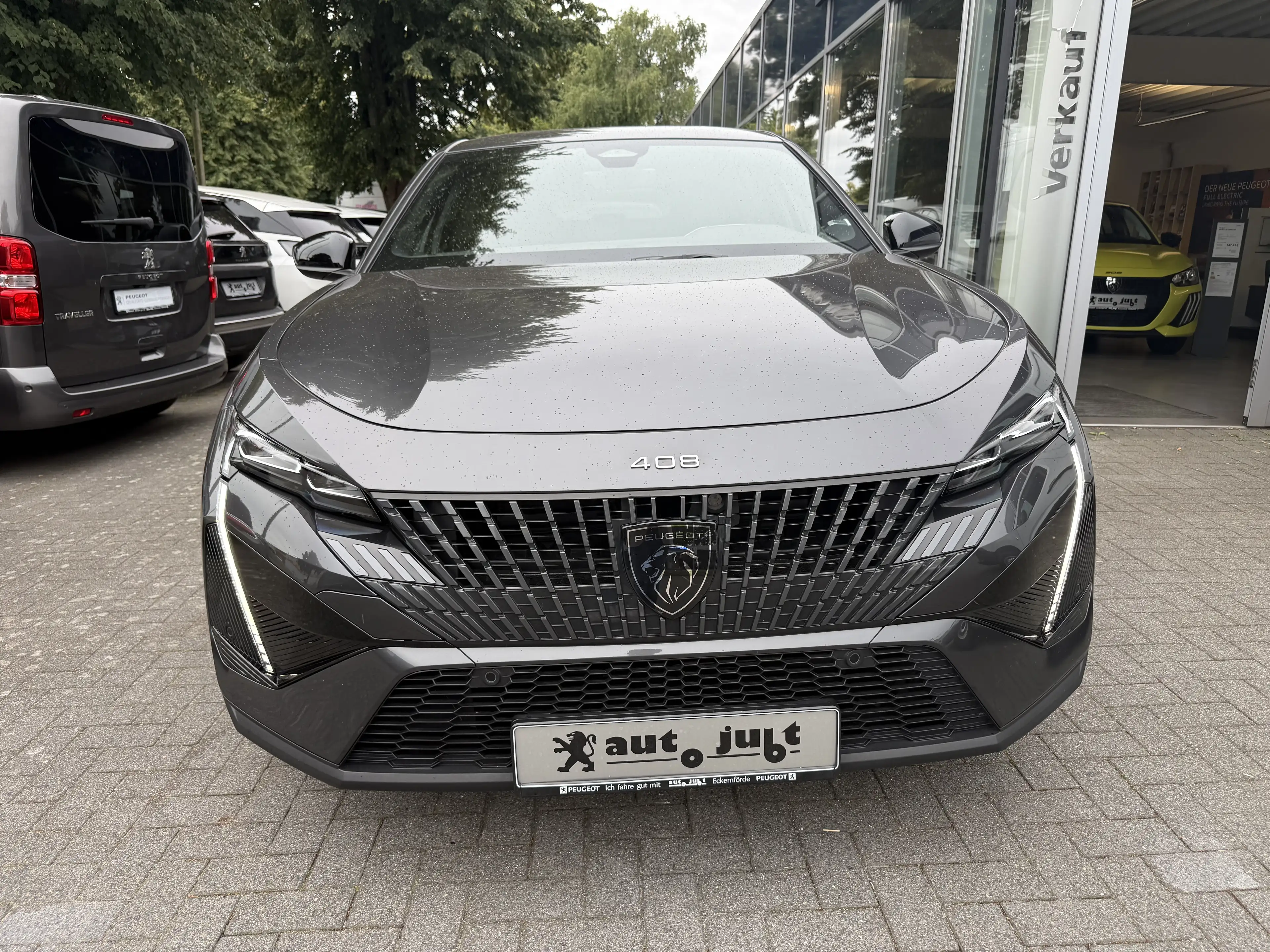 Peugeot 408 PureTech 130 GT — photo 2