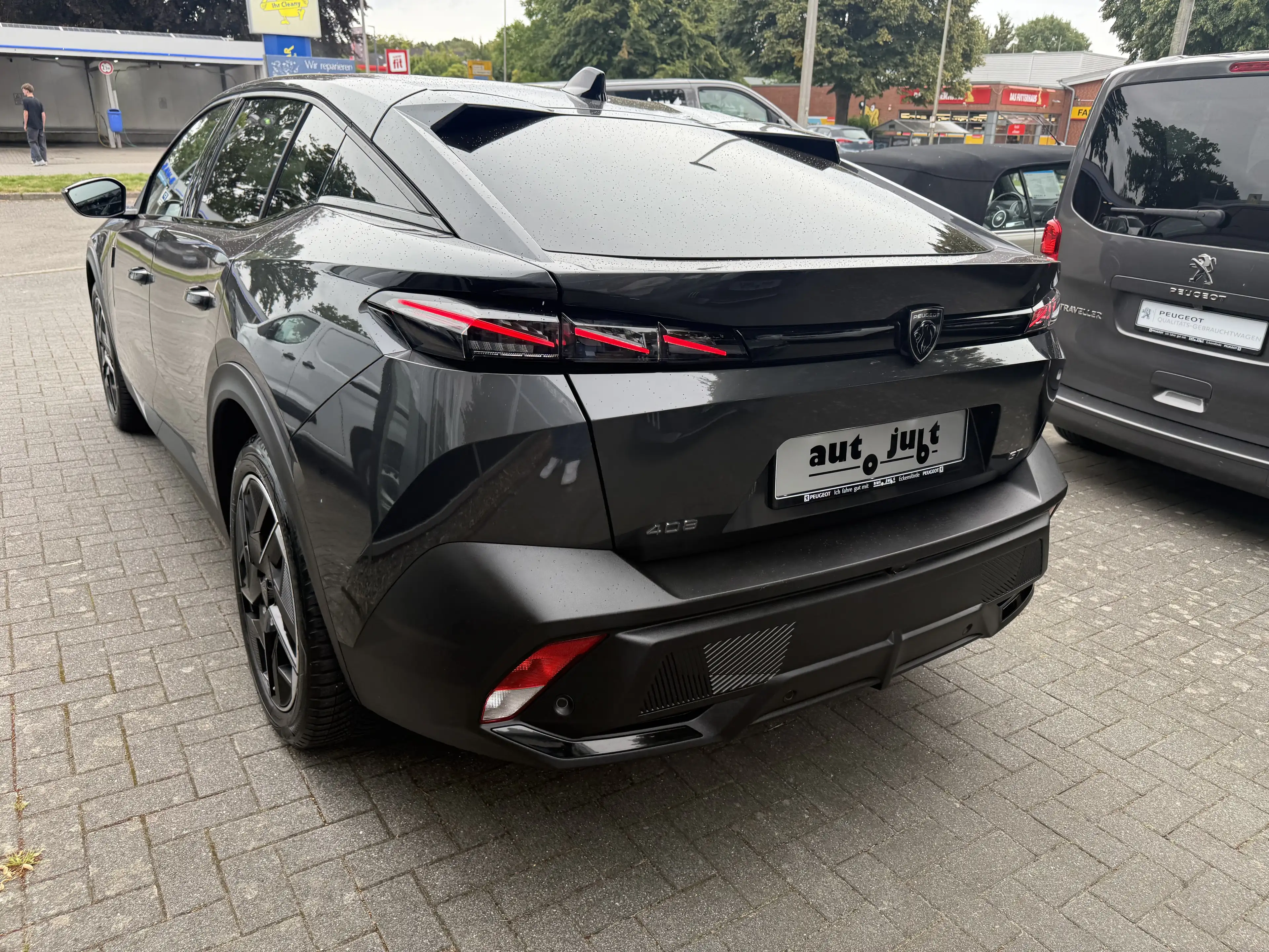 Peugeot 408 PureTech 130 GT — photo 7