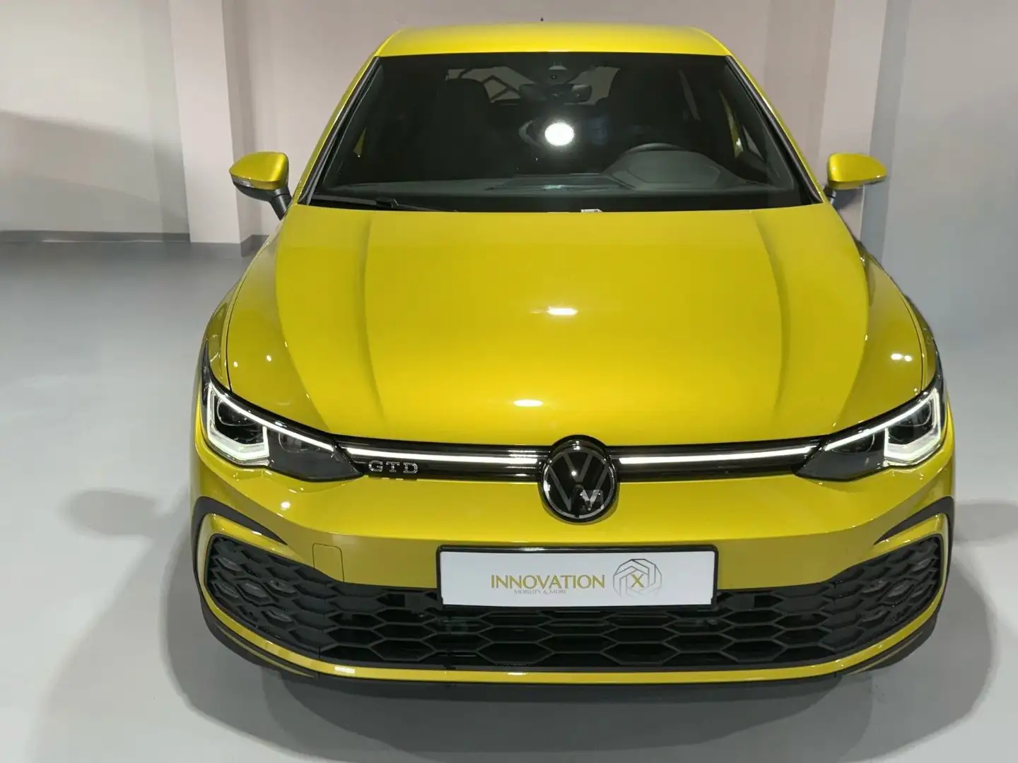 Volkswagen Golf VIII Lim. GTD DSG-CAM-SHZ-NAVI-HK-MATRIX Jaune - 2