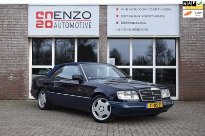 Mercedes-Benz E 320 Cabrio Two-tone Nieuwstaat Vol opties