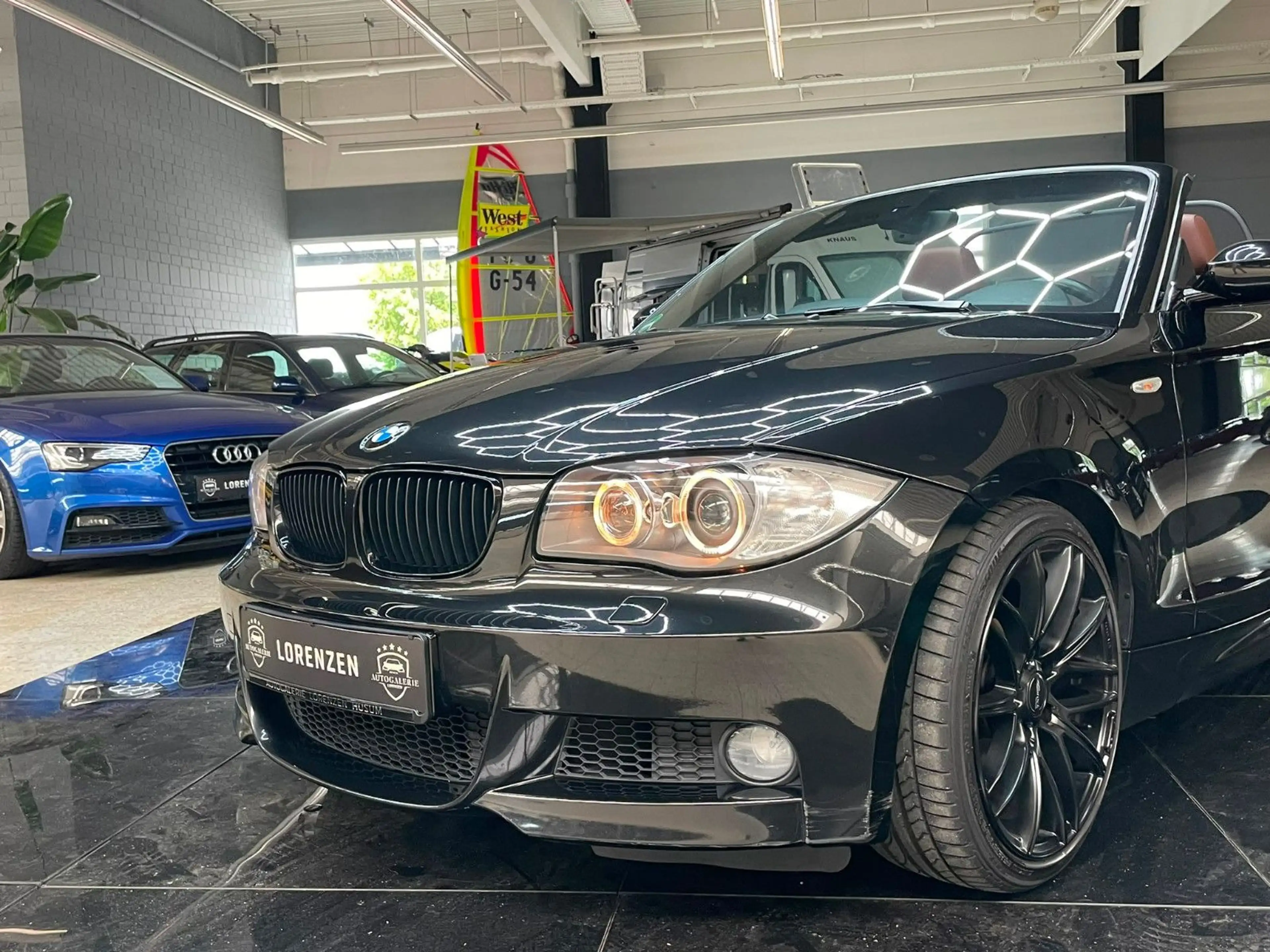 BMW 125 i Cabrio M-Paket / 1.HAND / Xenon / Navi — photo 4