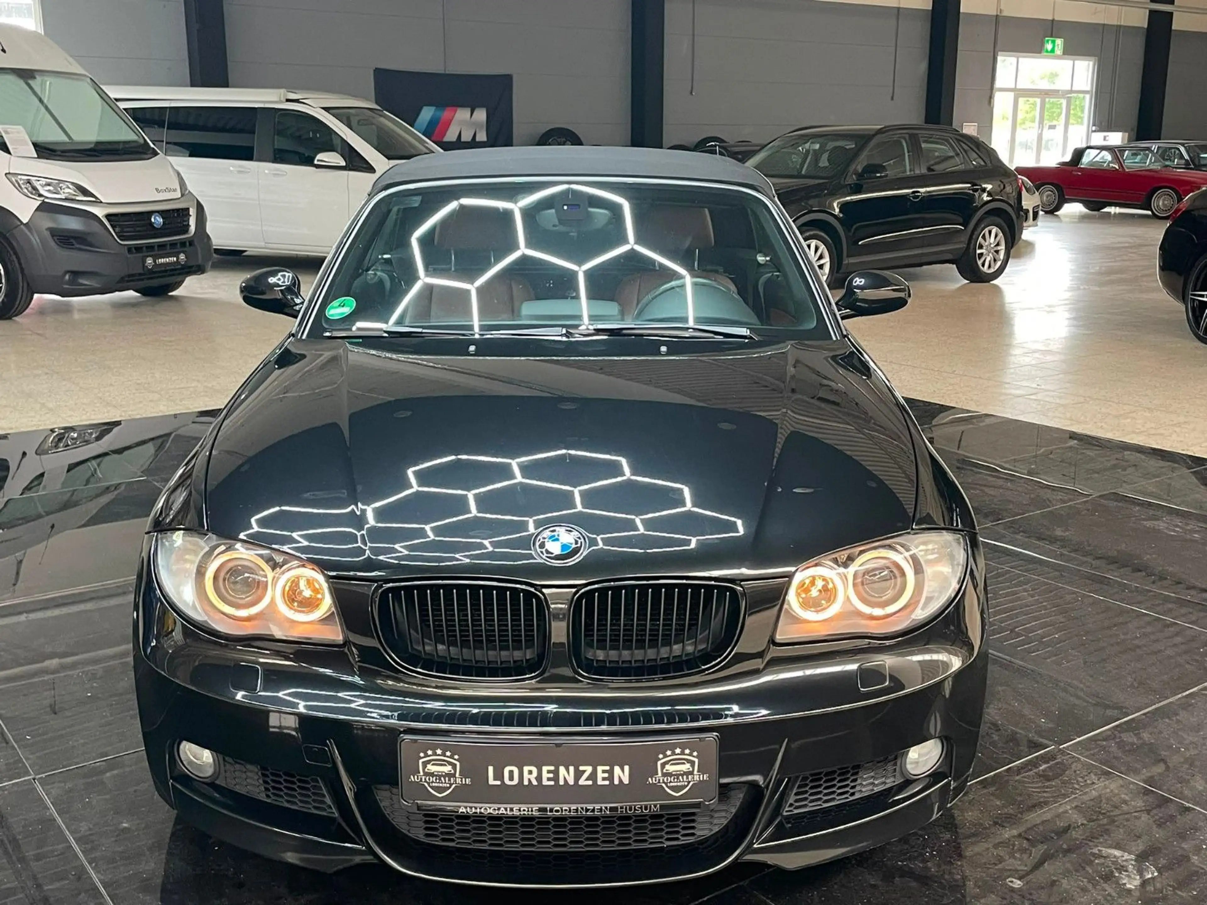 BMW 125 i Cabrio M-Paket / 1.HAND / Xenon / Navi — photo 6