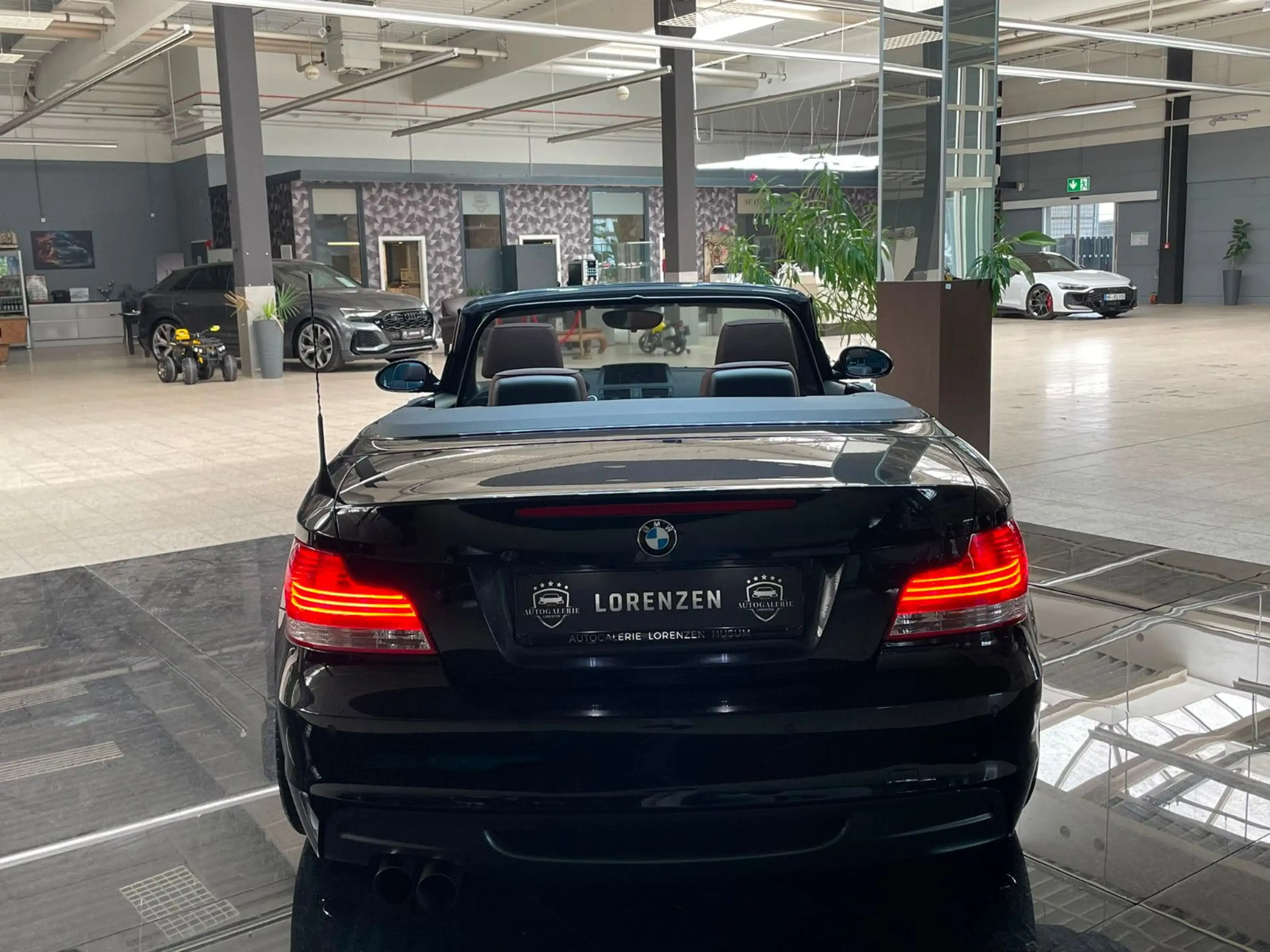 BMW 125 i Cabrio M-Paket / 1.HAND / Xenon / Navi — photo 14