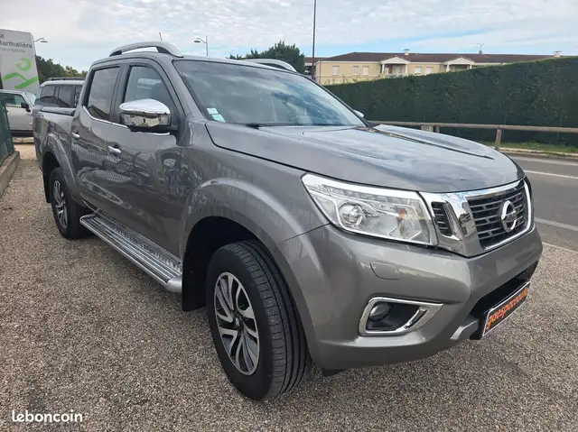 Nissan NP300 navara double cabine 190cv bvm6