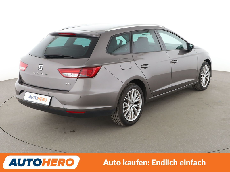 SEAT Leon 2.0 TDI Style *NAV*LED*ACC*CAM*PDC*SHZ*ALU*KLIMA* — photo 6