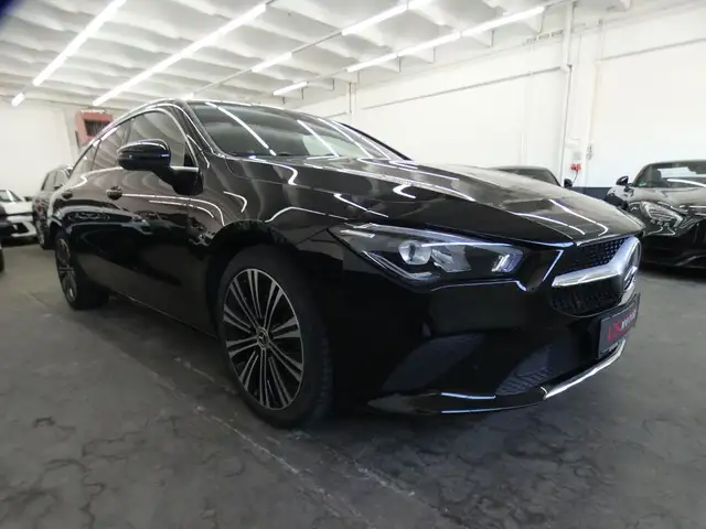 Mercedes-Benz CLA 180 *URBAN*LED* MBUX NAVI