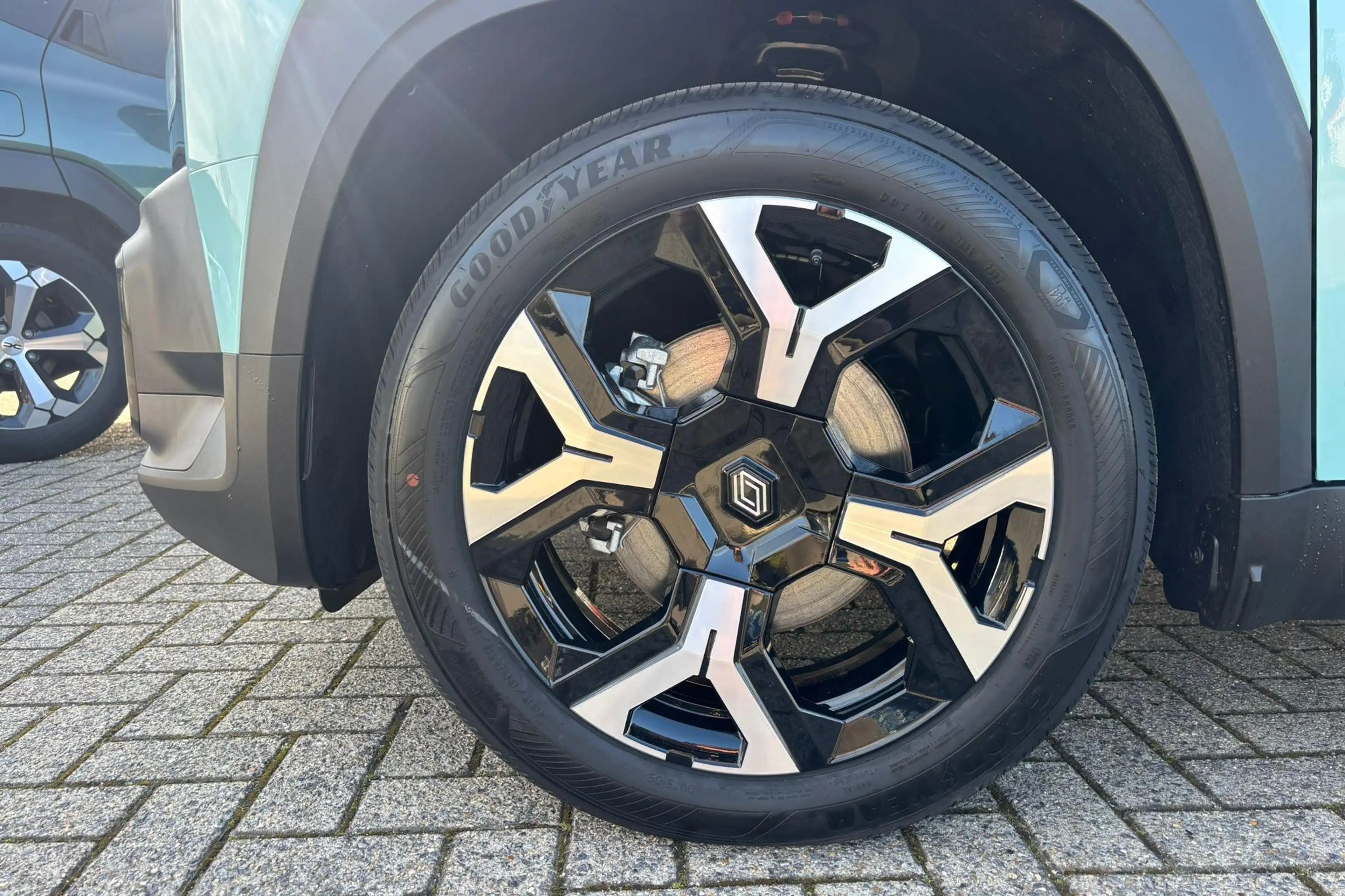 Renault R 4 comfort range techno 52 kWh | Camera | Cruis | Car — photo 6